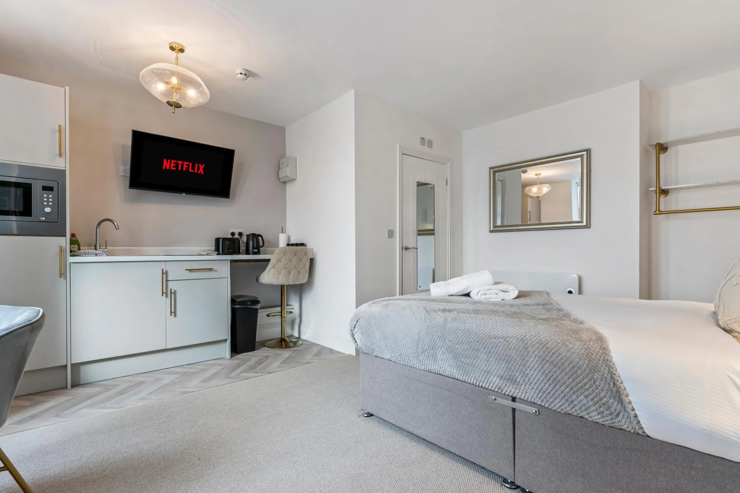 Bed in Bowles Hotels