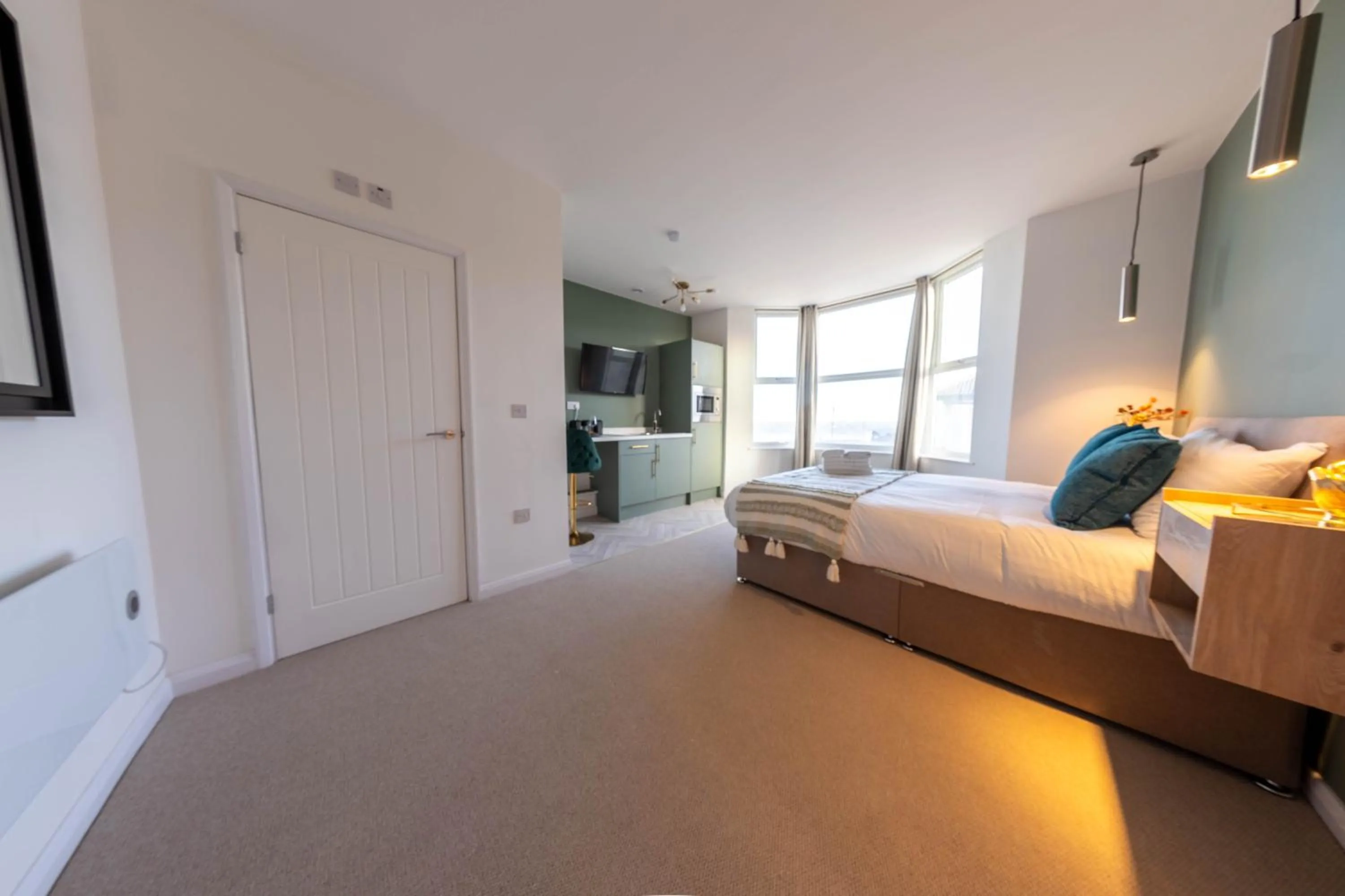 Bed in Bowles Hotels