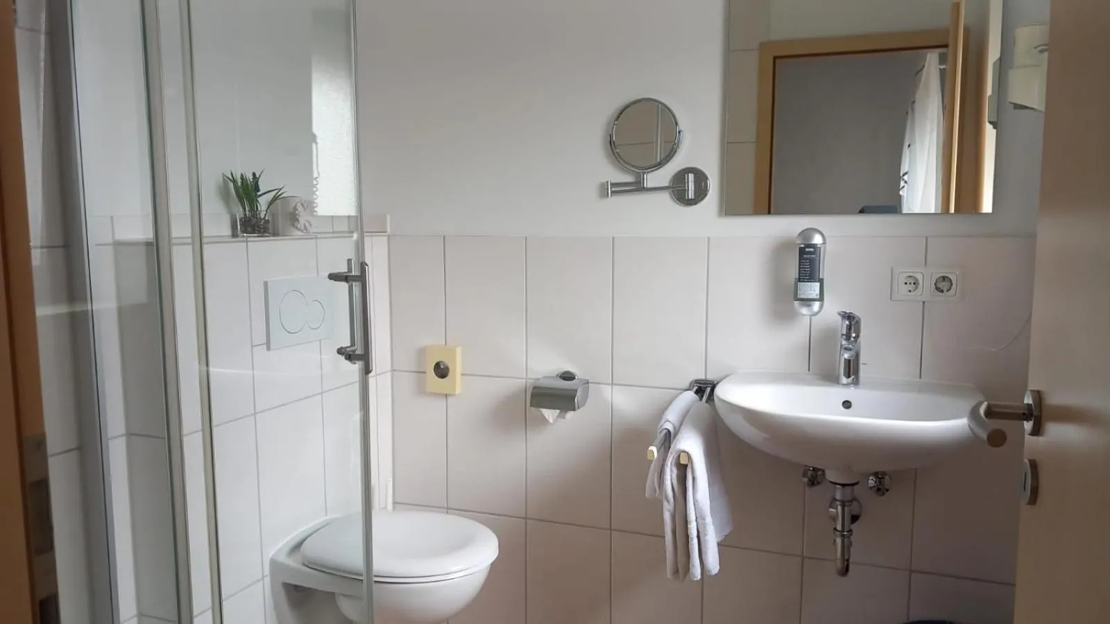 Bathroom in Hotel Birnbaum