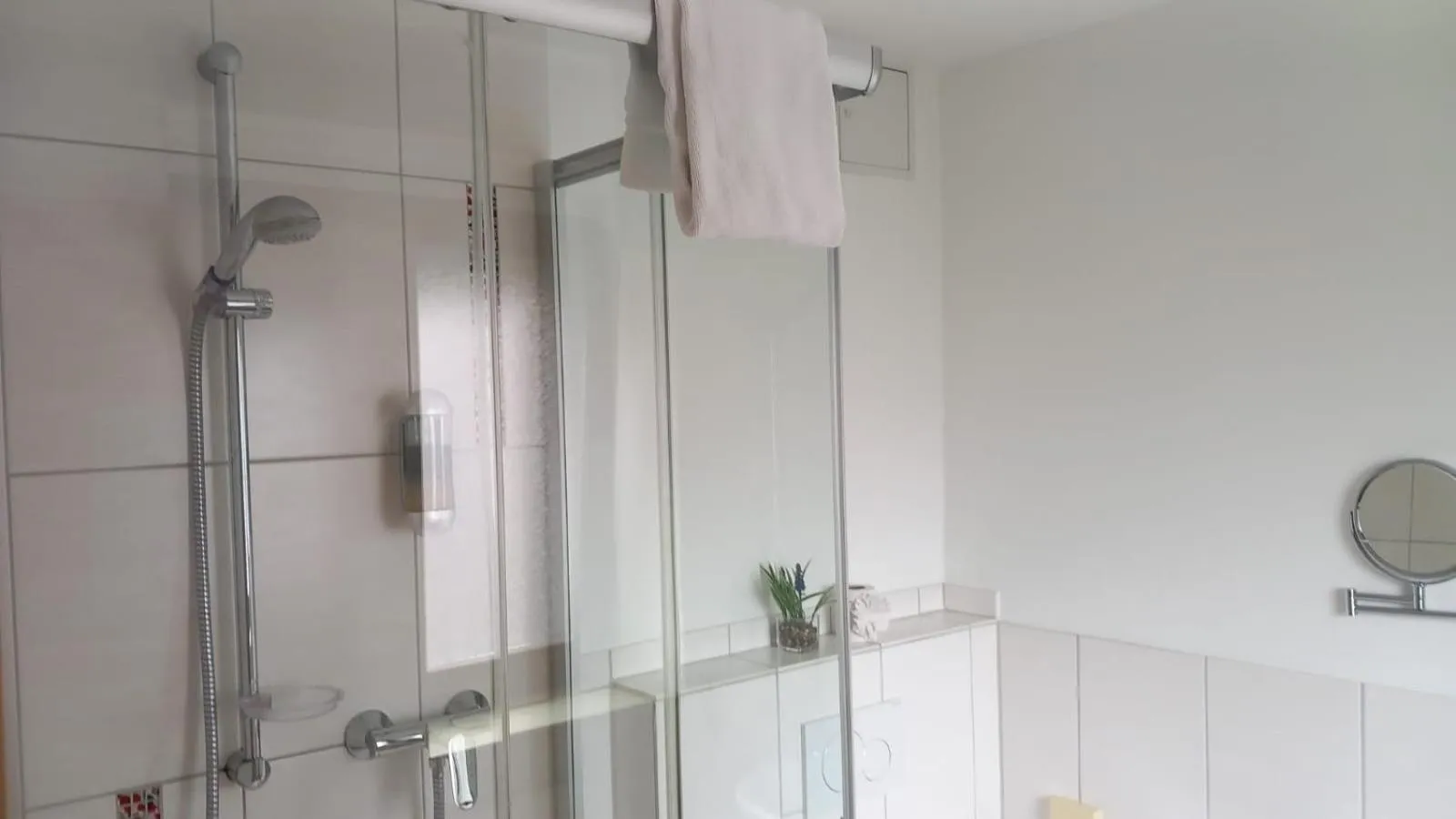 Bathroom in Hotel Birnbaum