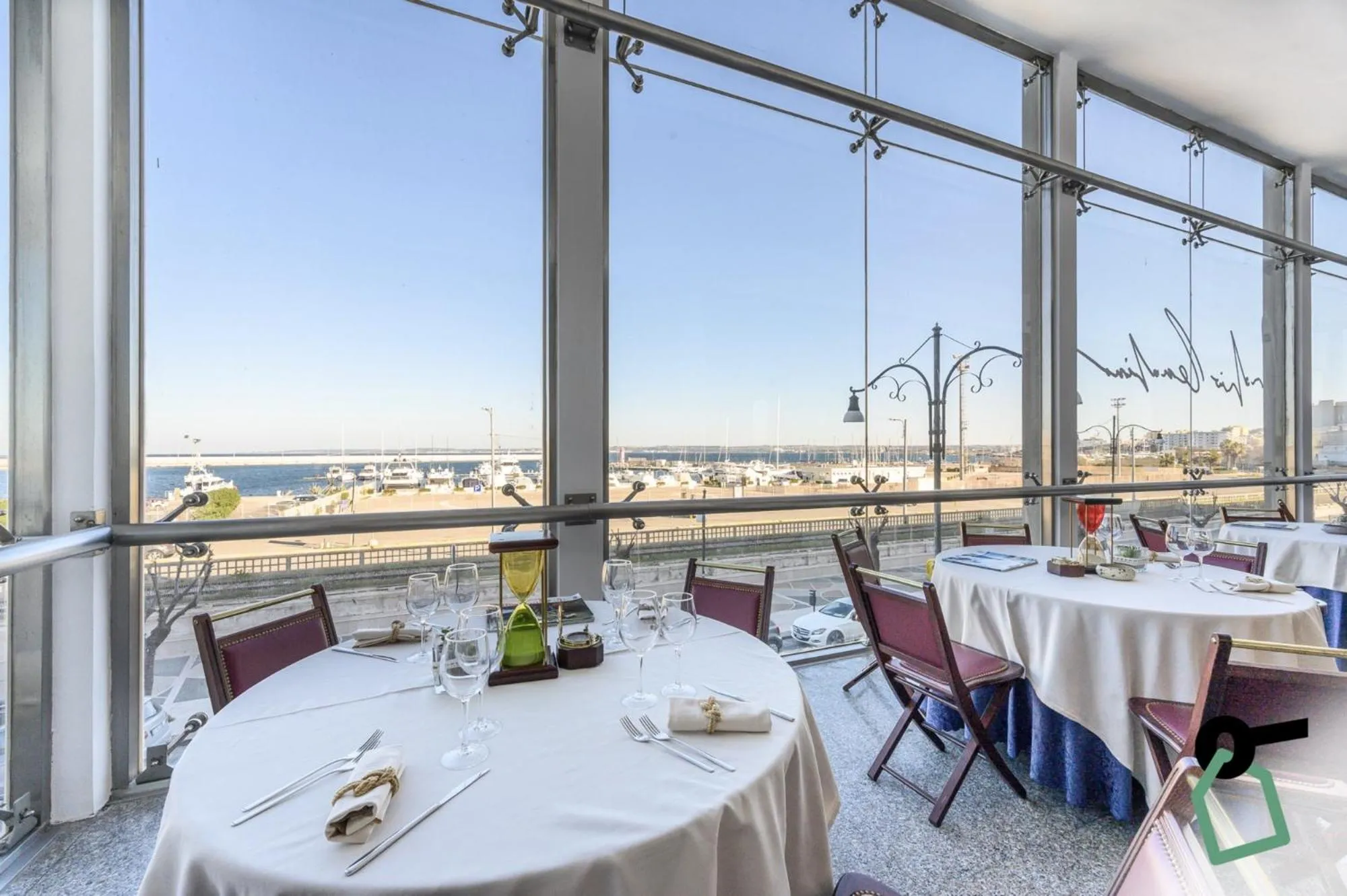 Restaurant/places to eat in HOTIDAY Gallipoli Porto