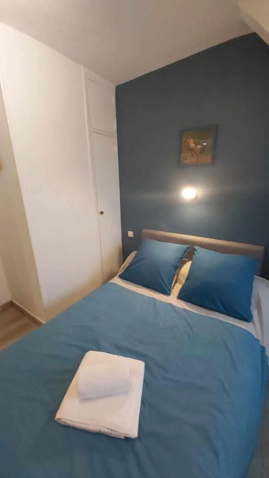 Bed in La Renaissance