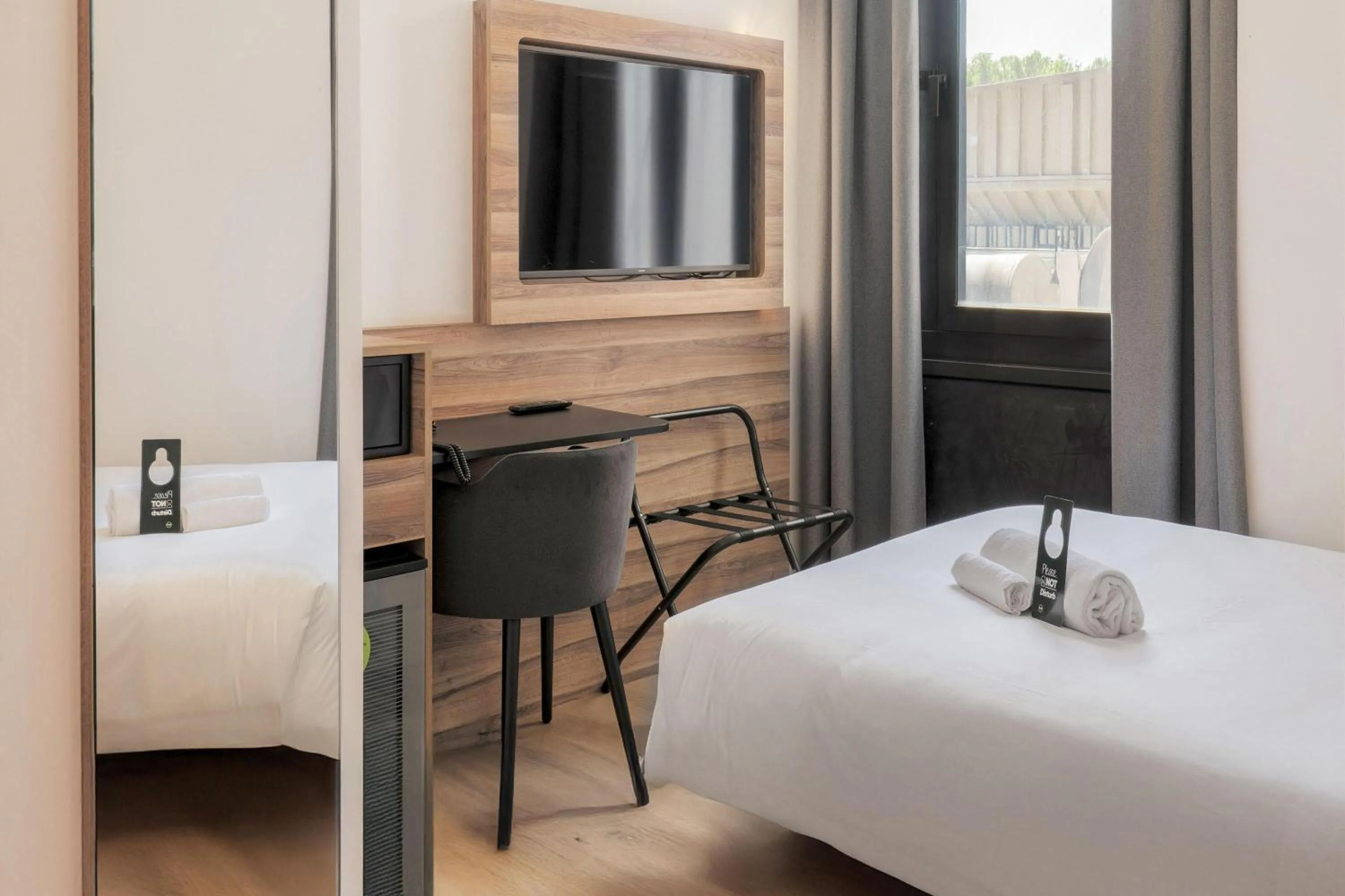 Photo of the whole room, Bed in B&B HOTEL Prato City Center