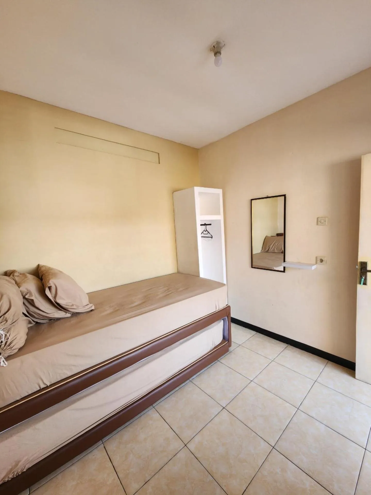 Bedroom, Bed in Penginapan PIP Semarang