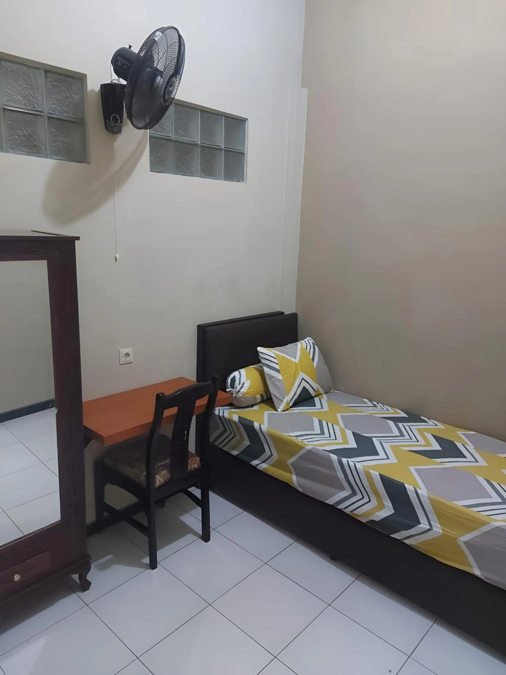 Bed in Penginapan PIP Semarang