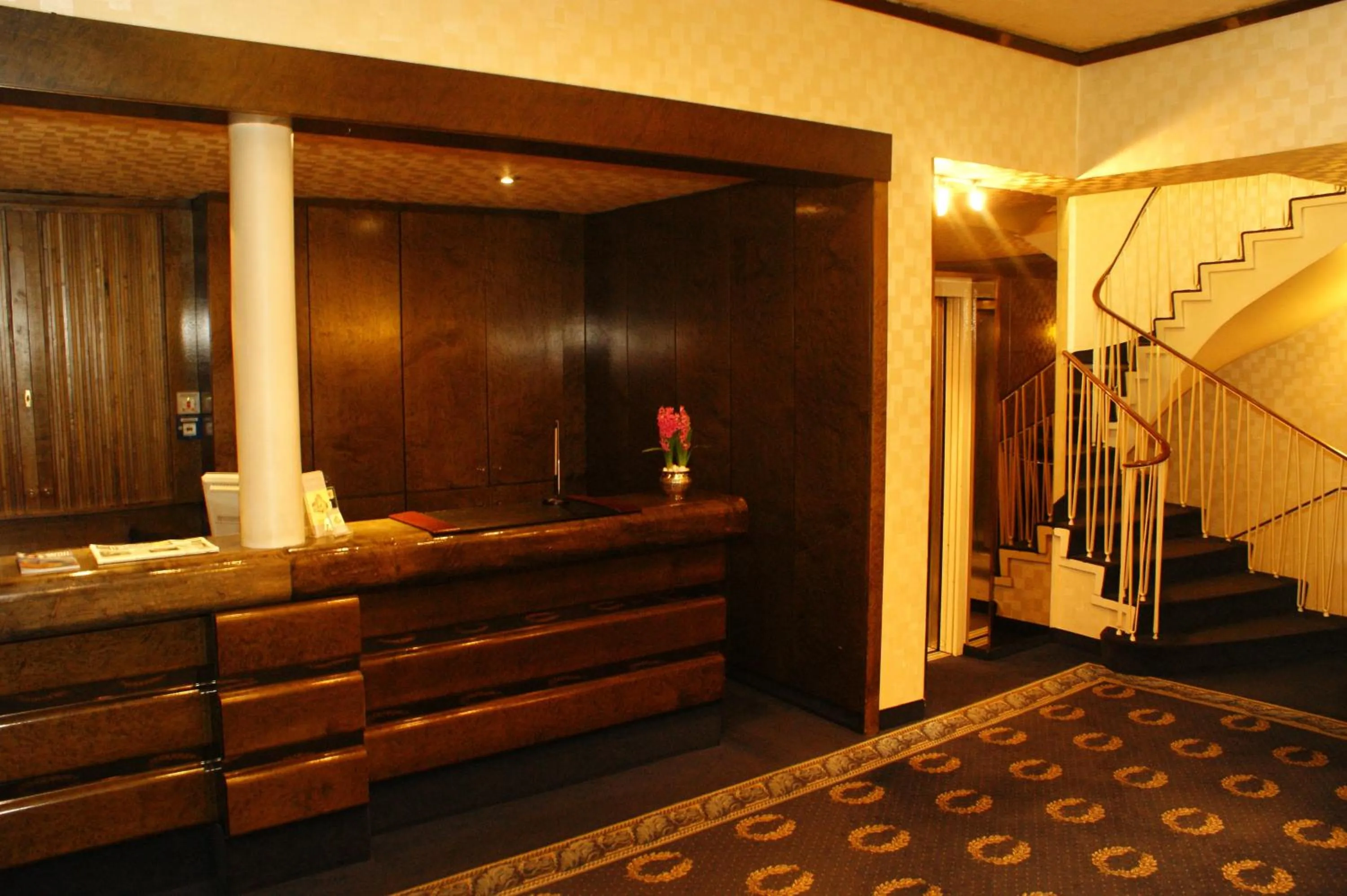 Lobby or reception in Hotel Stadt Hamm