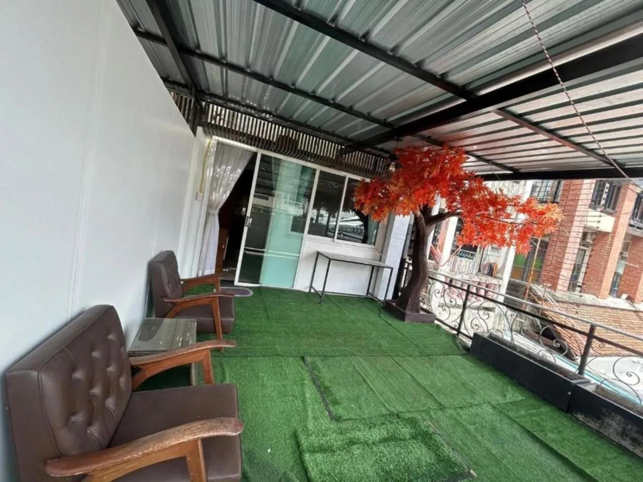 Patio in Patong Terrace Hotel