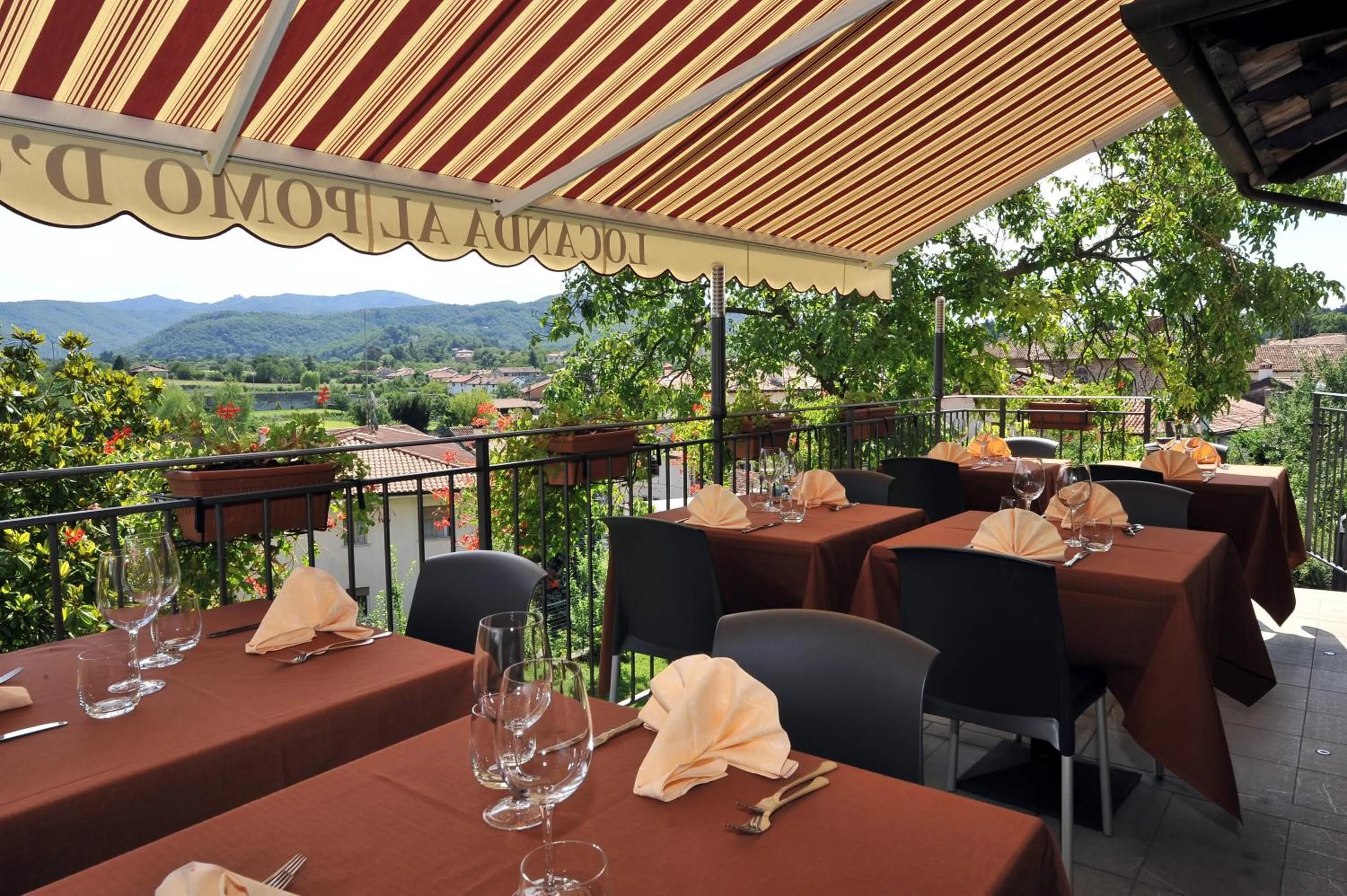 Restaurant/places to eat in Hotel Locanda Al Pomo d'Oro
