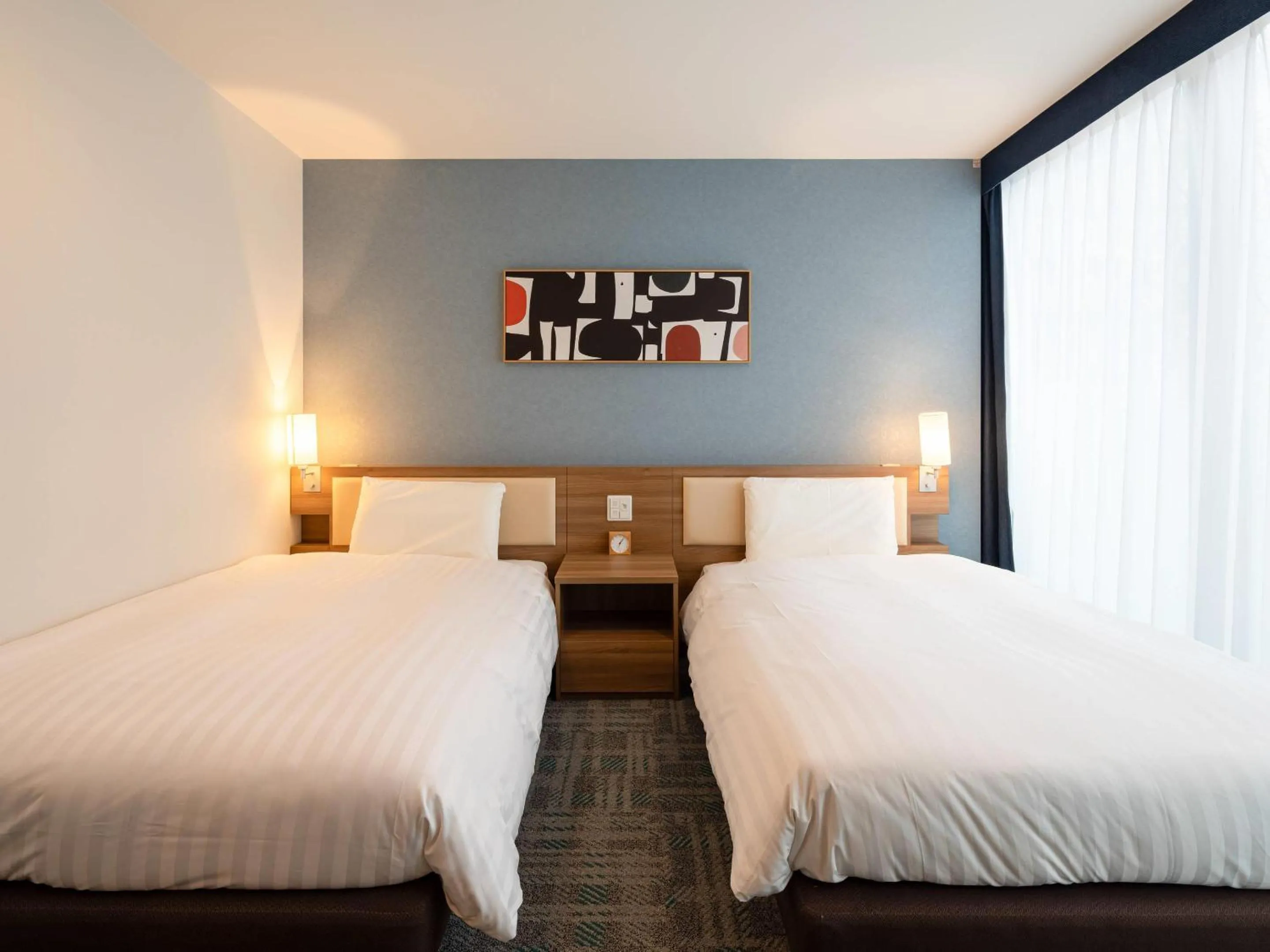 Bedroom, Bed in Comfort Inn Nagoya Sakae