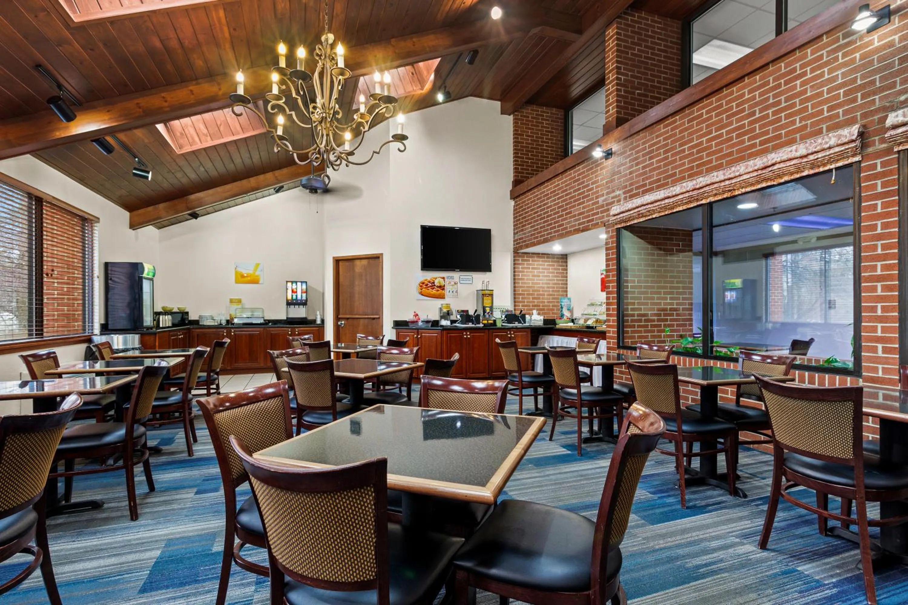 Food in Suburban Studios