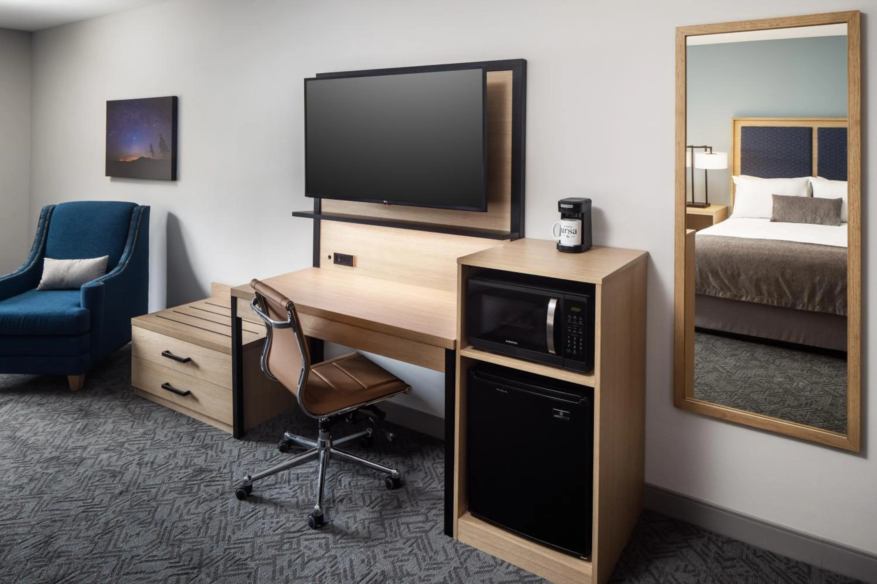 TV and multimedia, Bed in Hotel Ursa