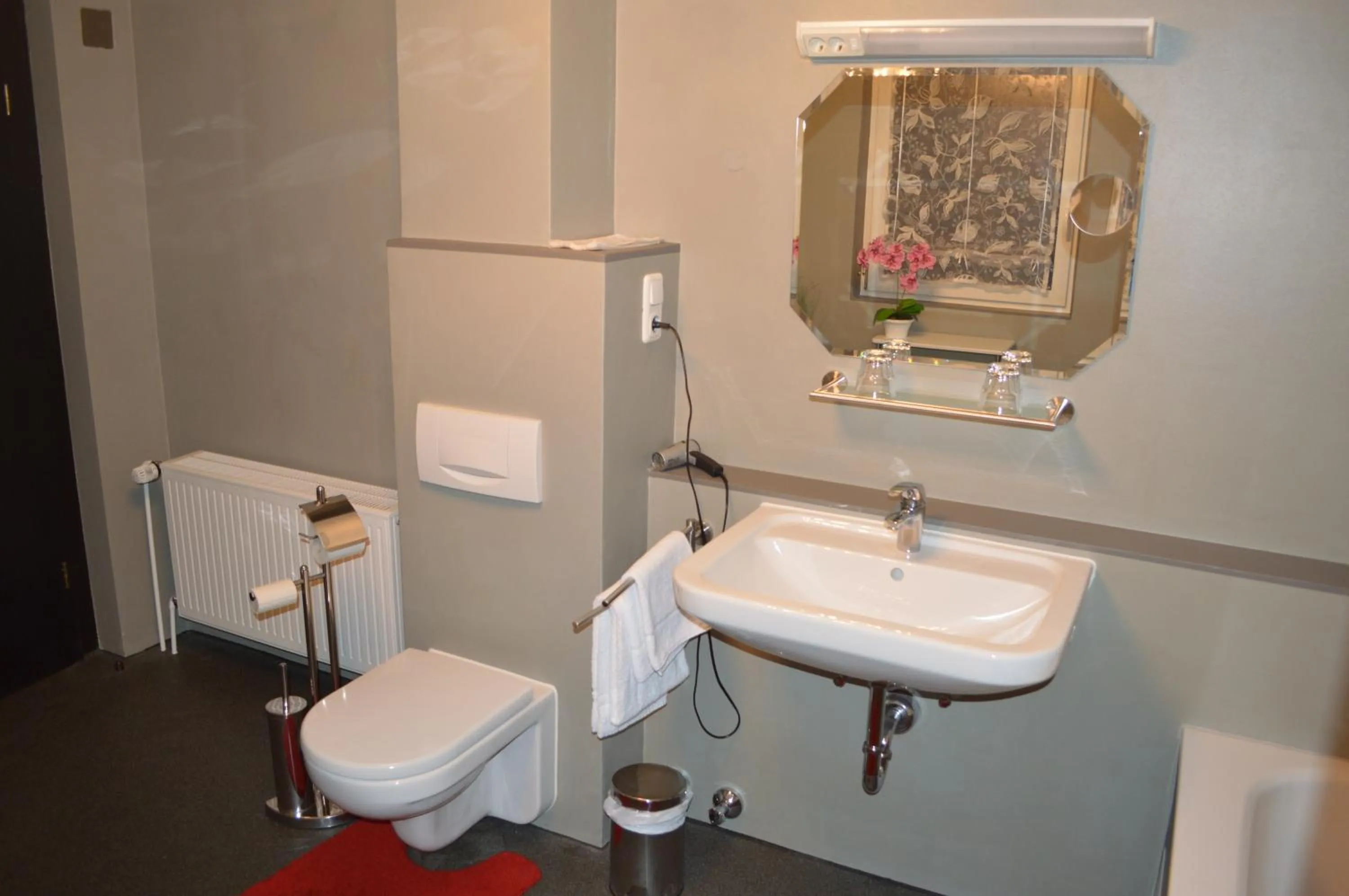 Bathroom in Hotel Scirocco