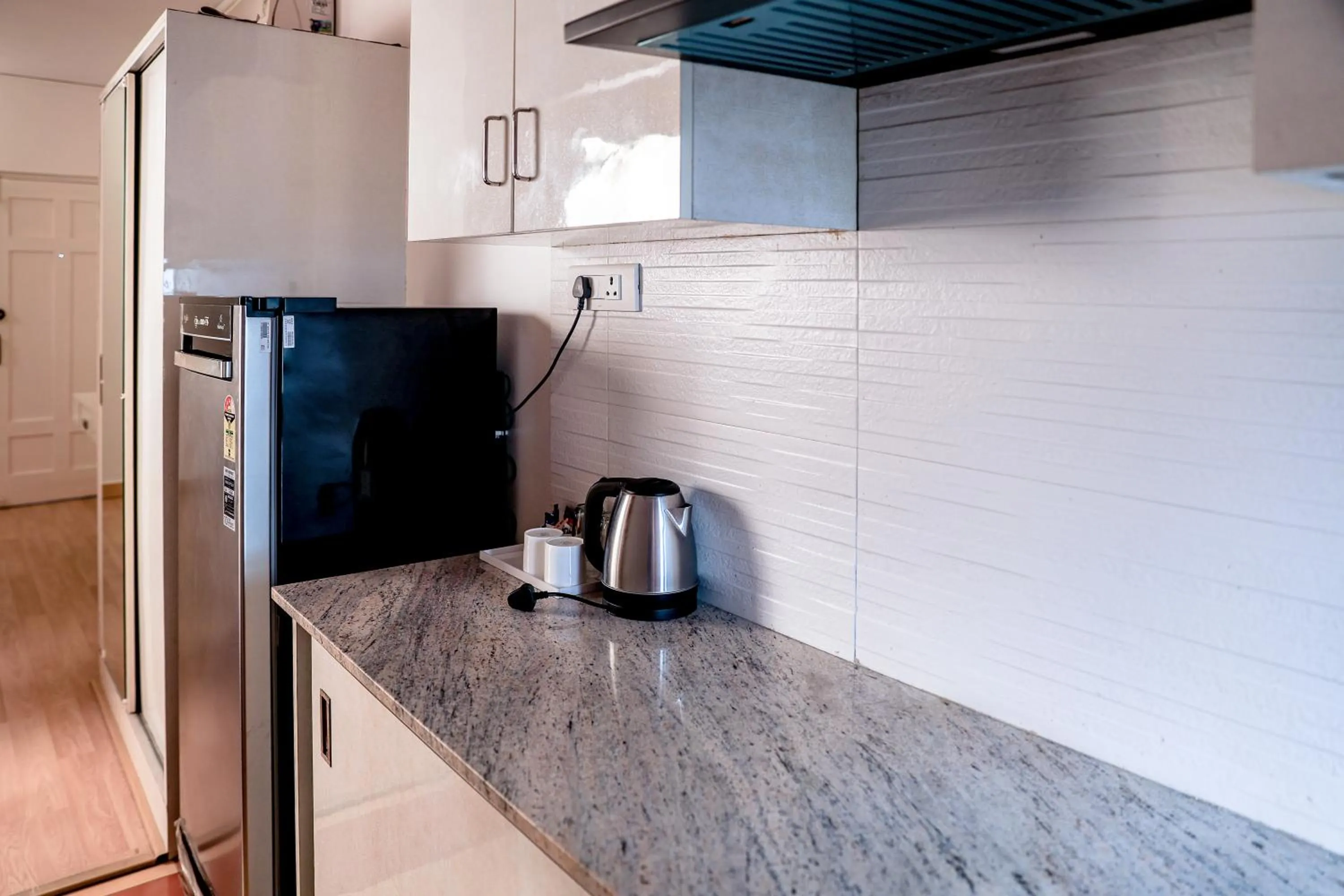 Kitchen or kitchenette in Hotel Vellara