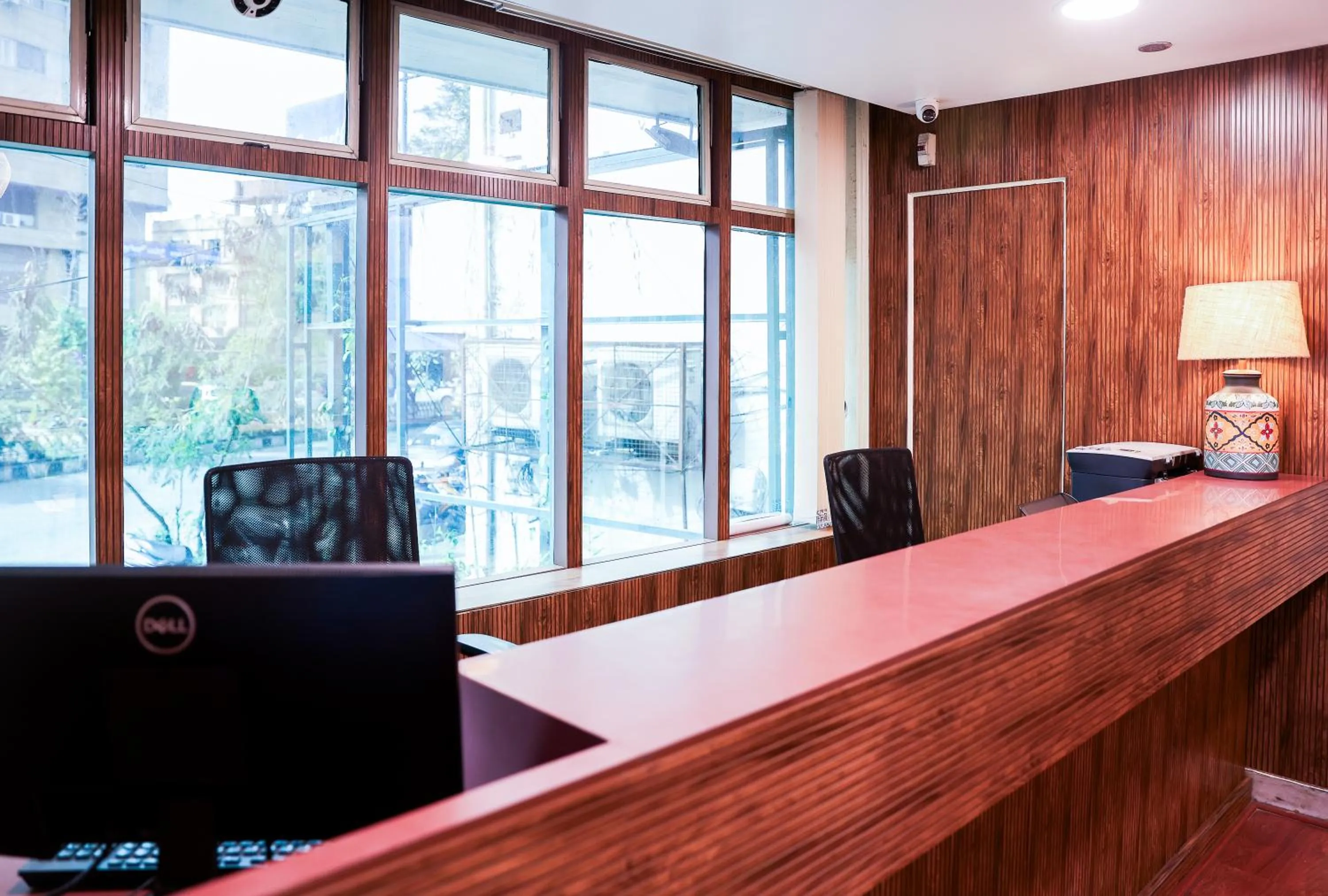 concierge in Hotel Vellara