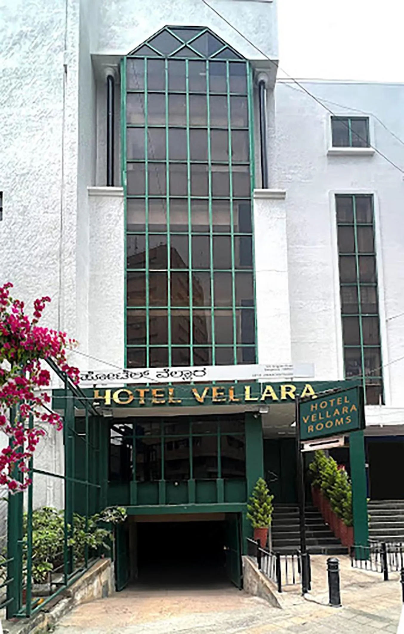 Property building in Hotel Vellara
