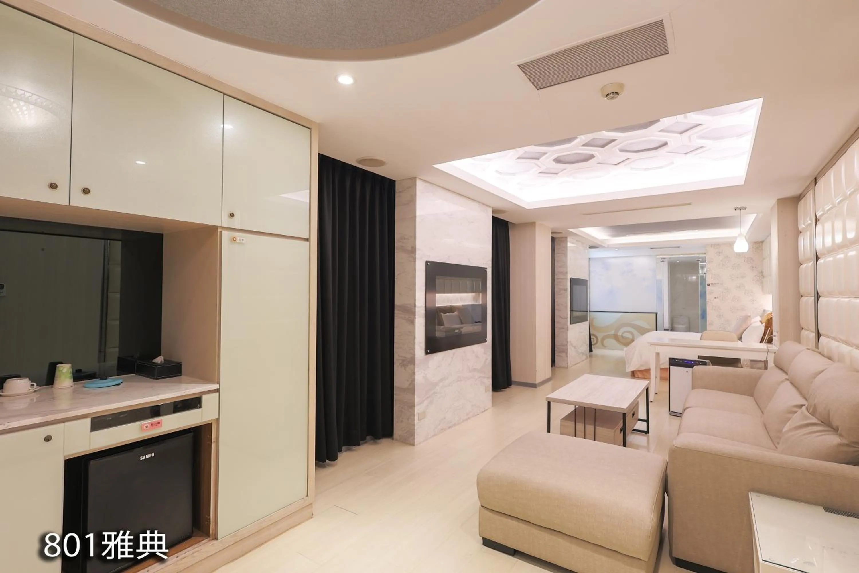 TV and multimedia in 奇美國際商務旅館