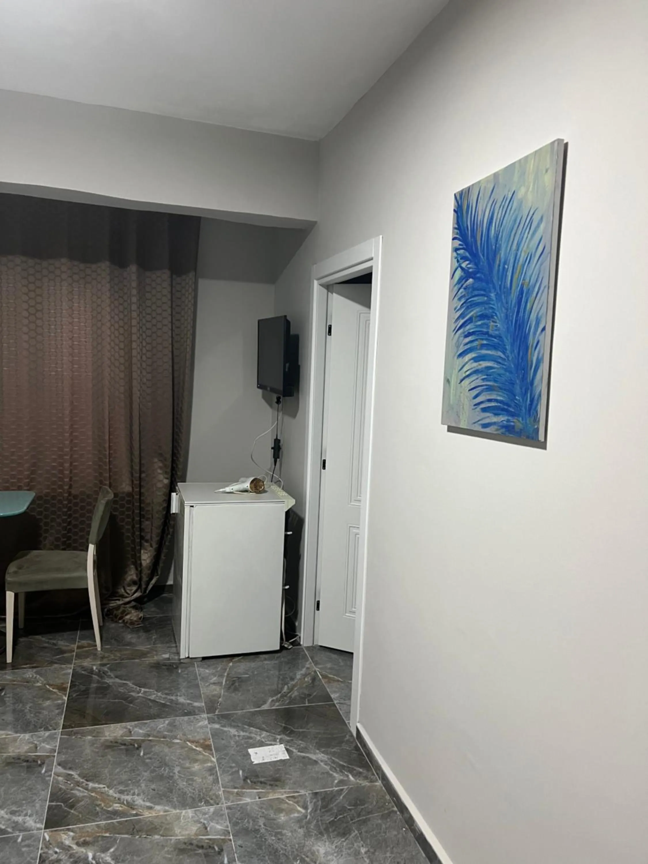 TV and multimedia in Zerya suites