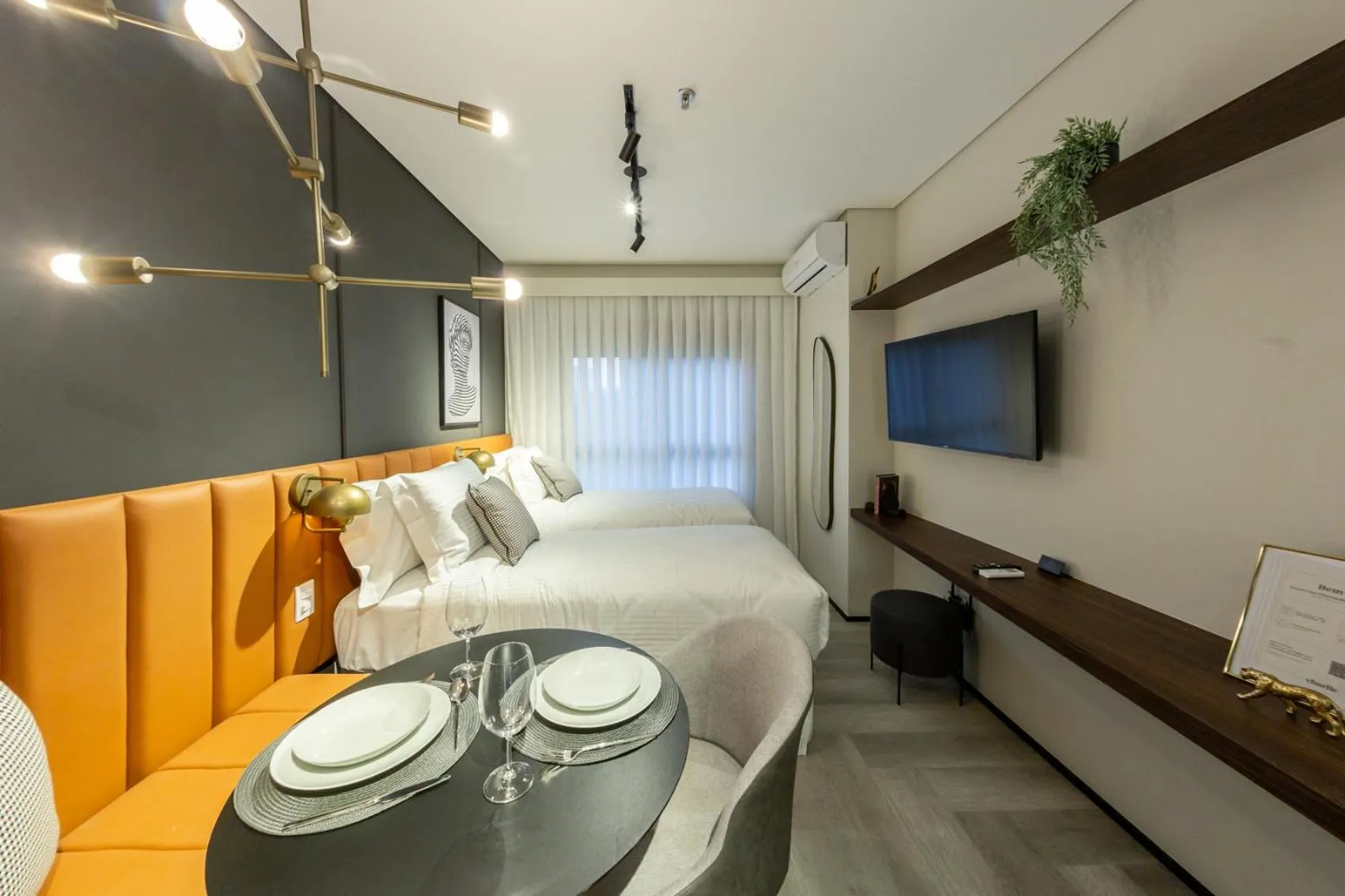 Bed in Iconyc Charlie Ibirapuera Hotel