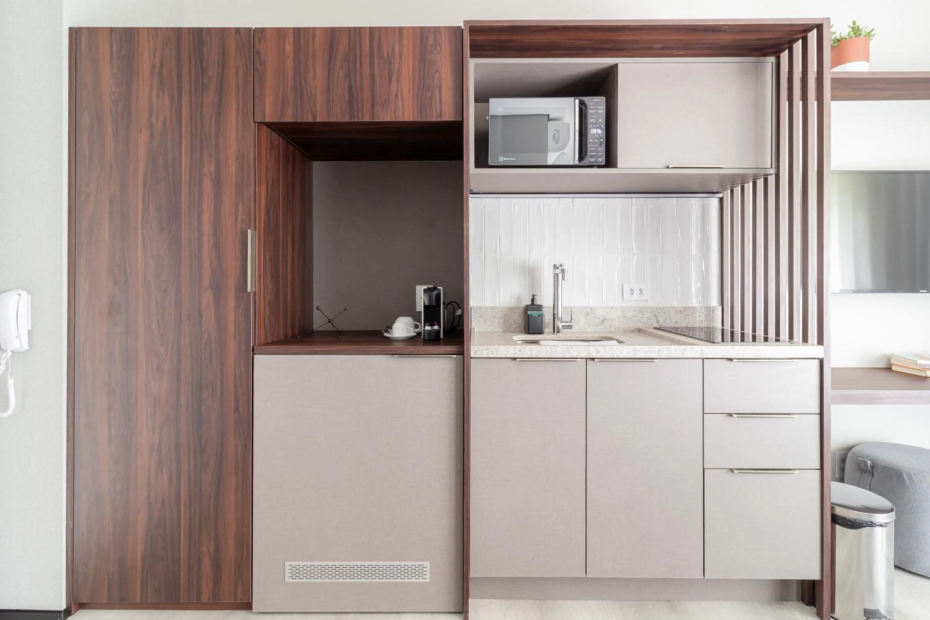 Coffee/tea facilities in Iconyc Charlie Ibirapuera Hotel