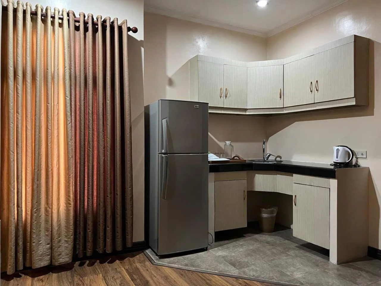 Kitchen or kitchenette in Subic Residencias
