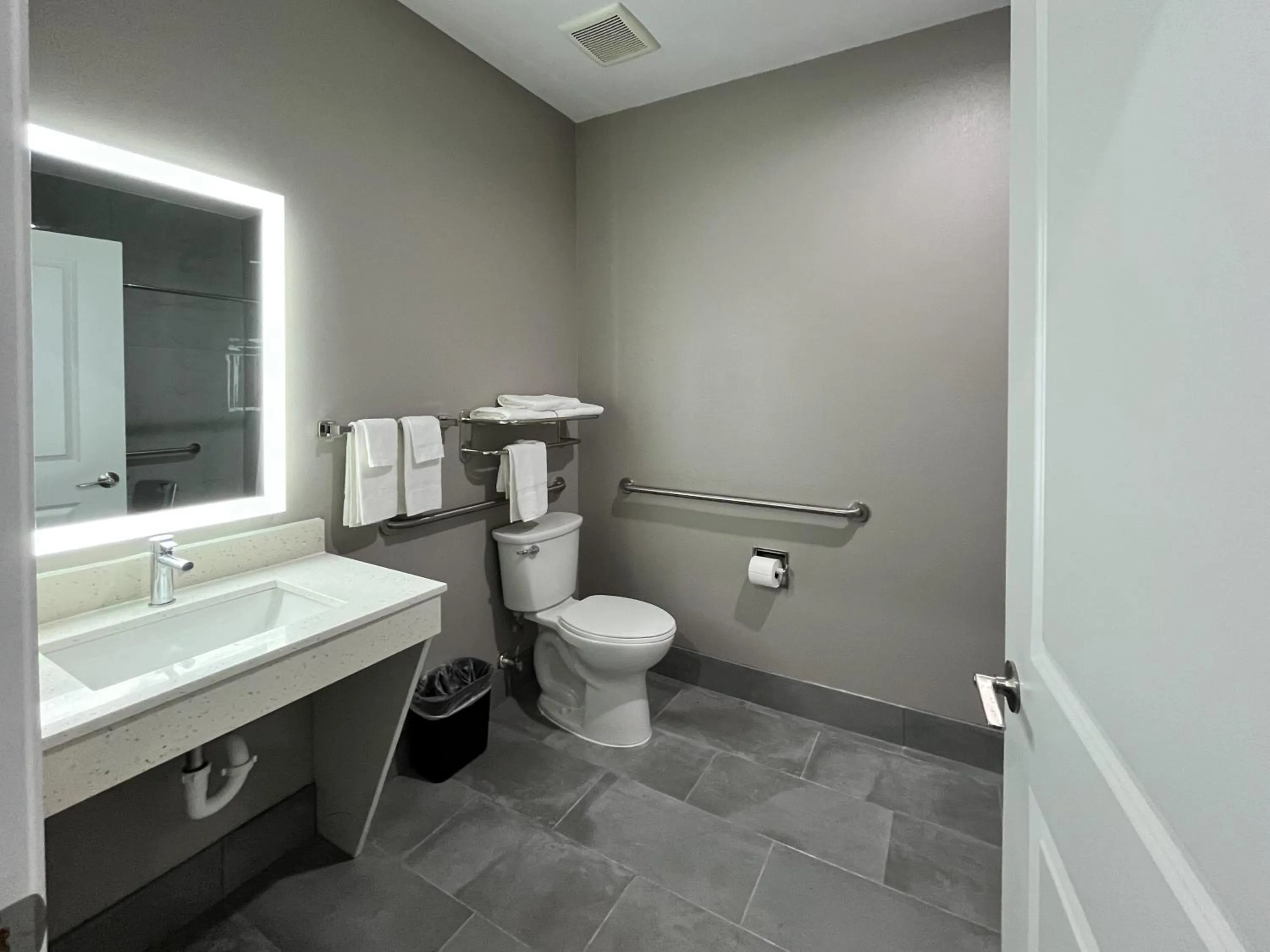 Bathroom in Studio 6 Katy, TX Energy Corridor