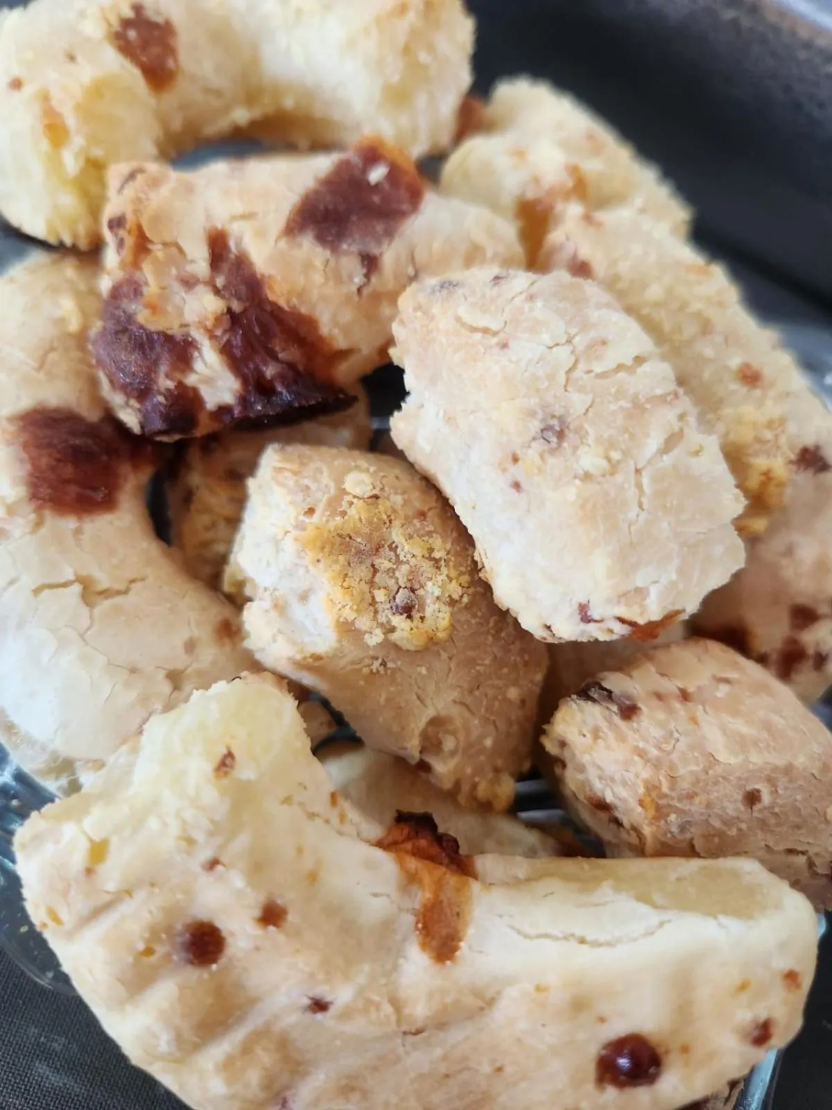 Buffet breakfast in Pousada BOB Suítes