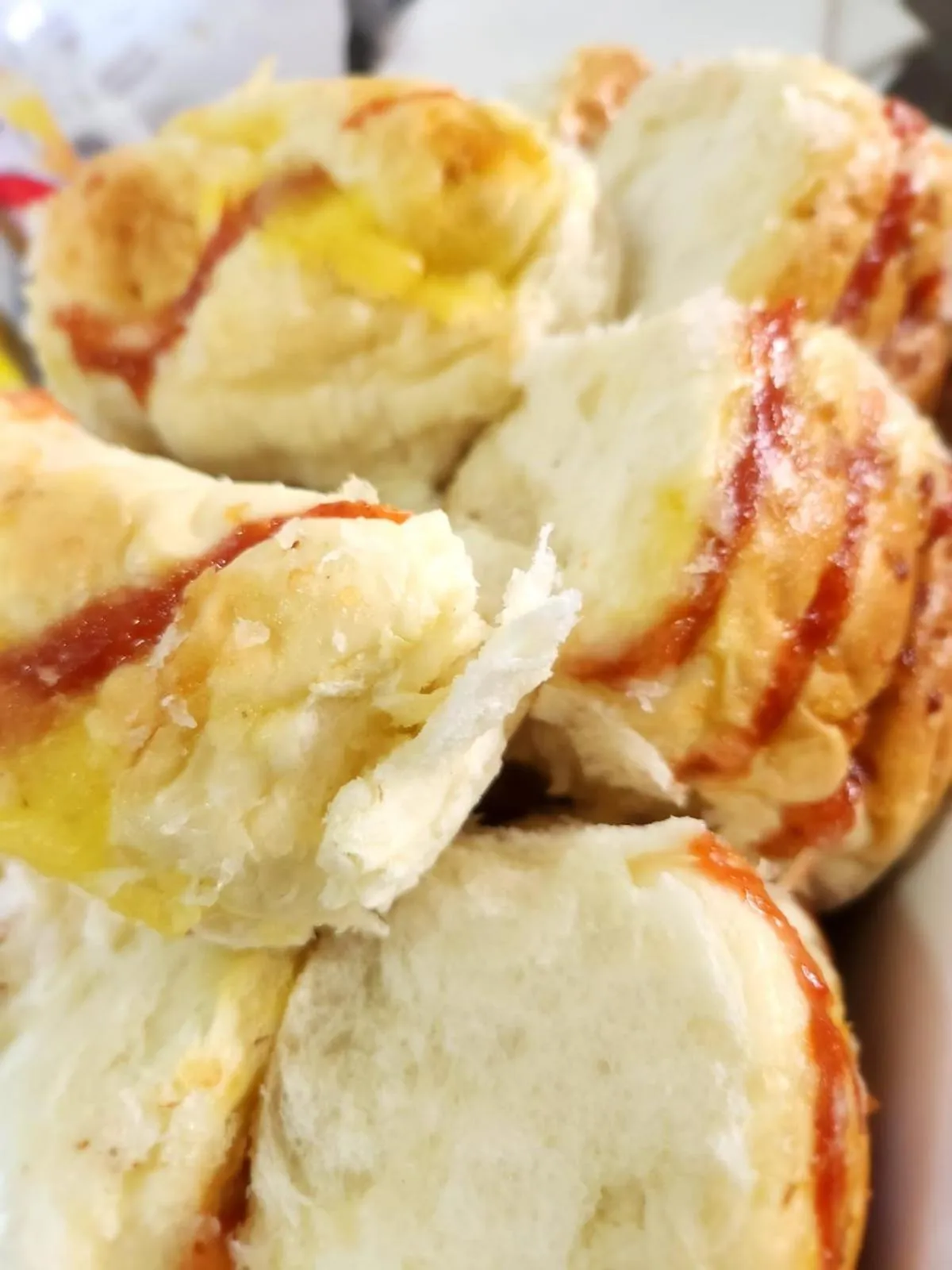 Buffet breakfast in Pousada BOB Suítes