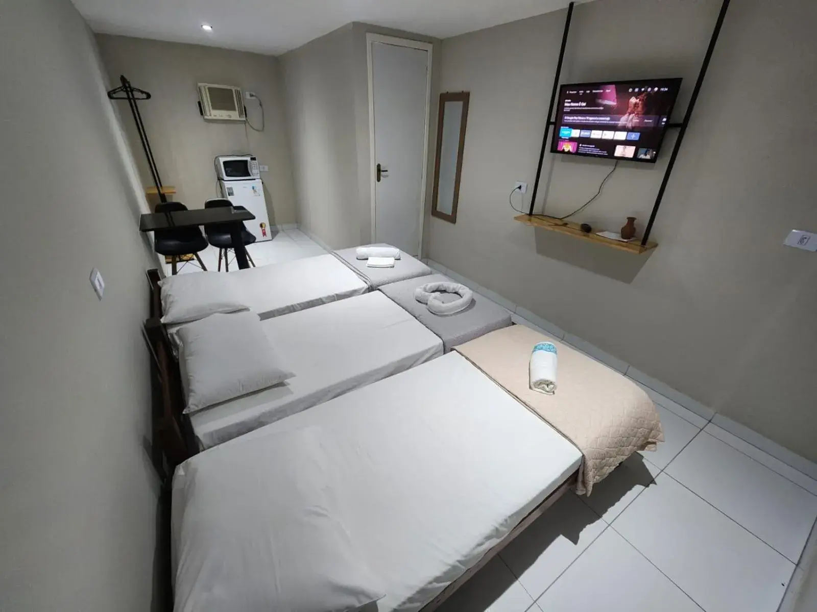 Standard Triple Room in Pousada BOB Suítes Standard Triple Room in Pousada BOB Suítes