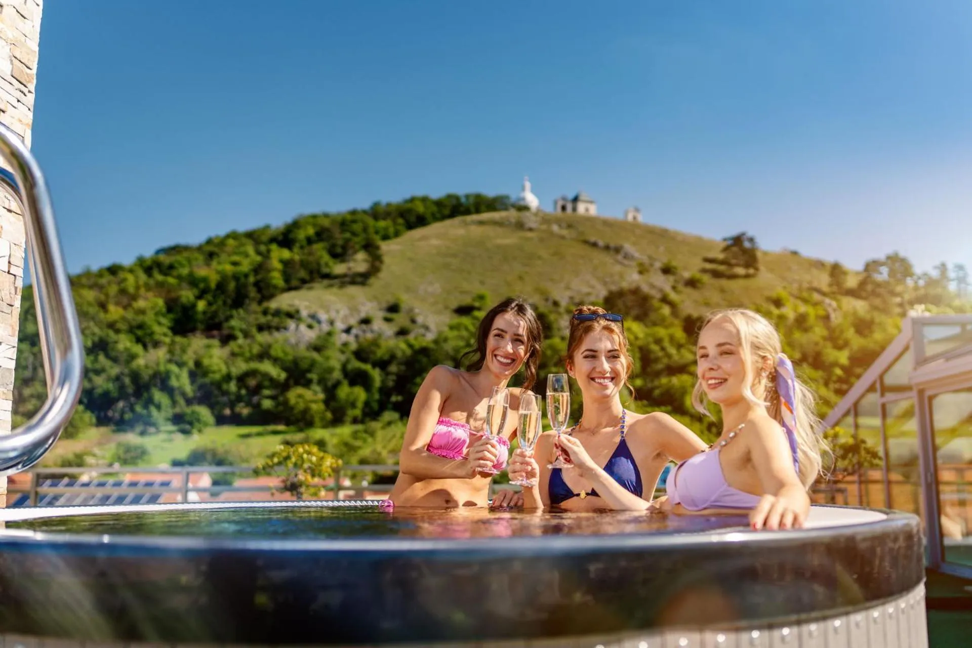 Hot Tub in Hotel Galant Mikulov