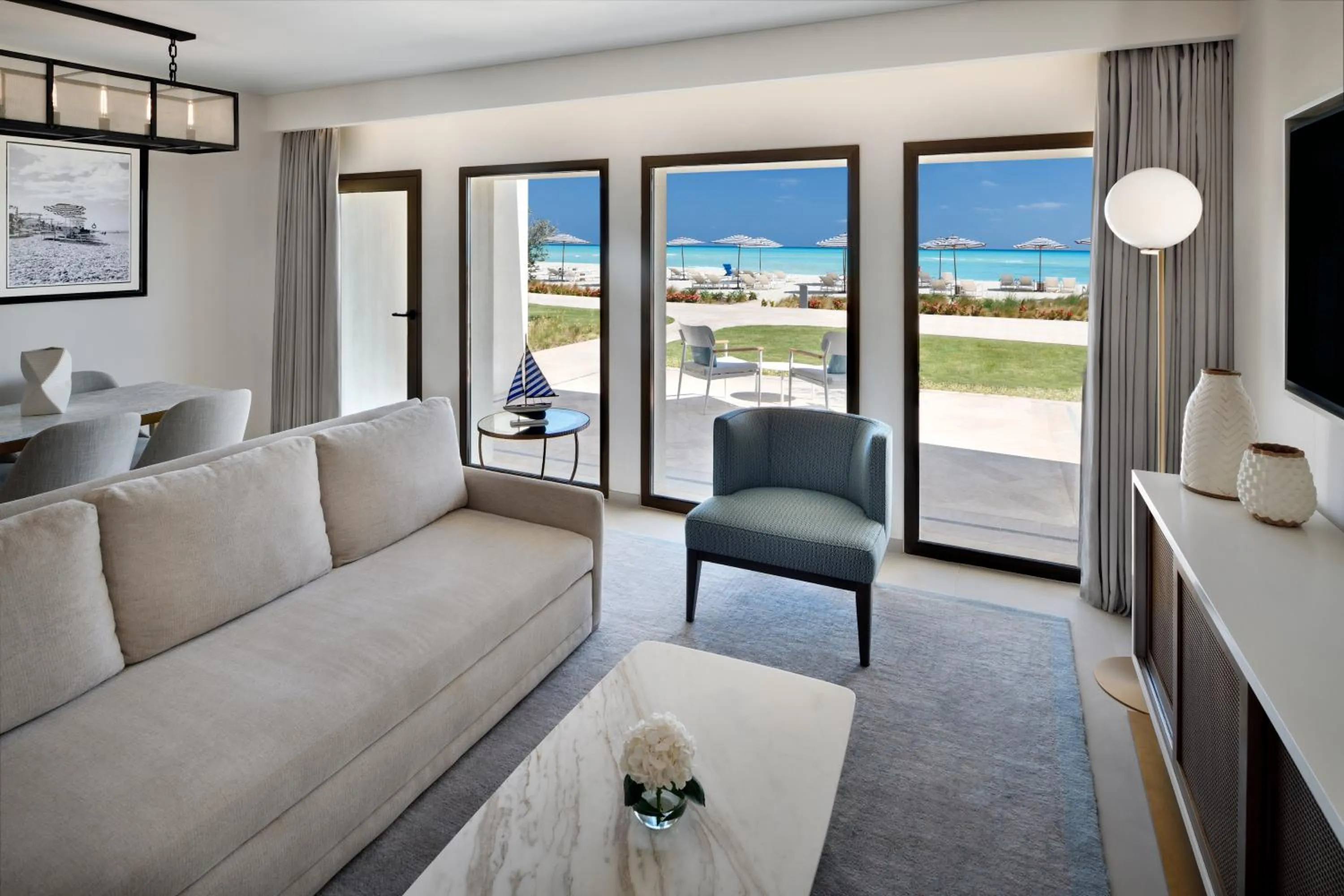 Living room in Al Alamein Hotel