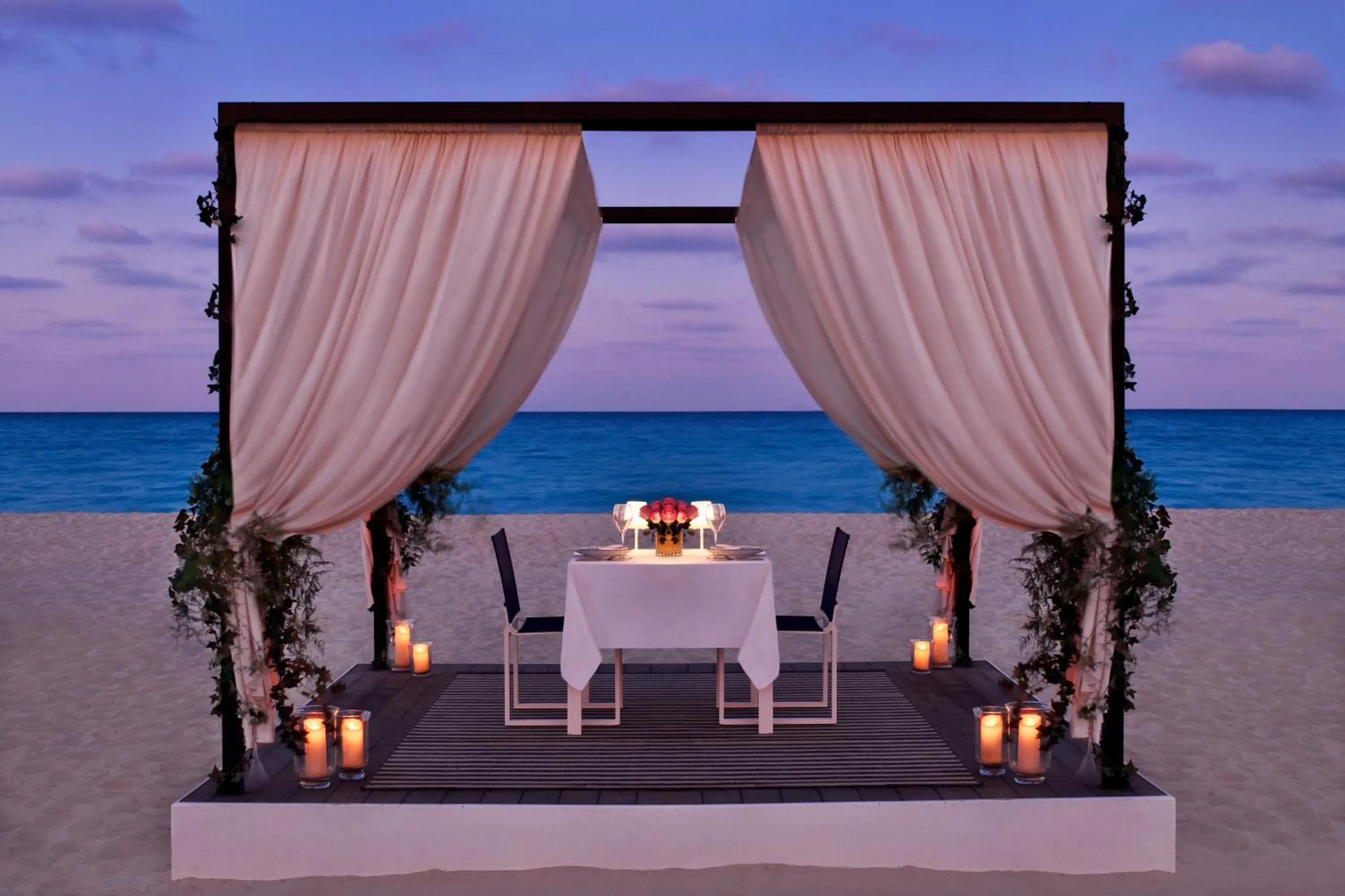 Food and drinks in Al Alamein Hotel