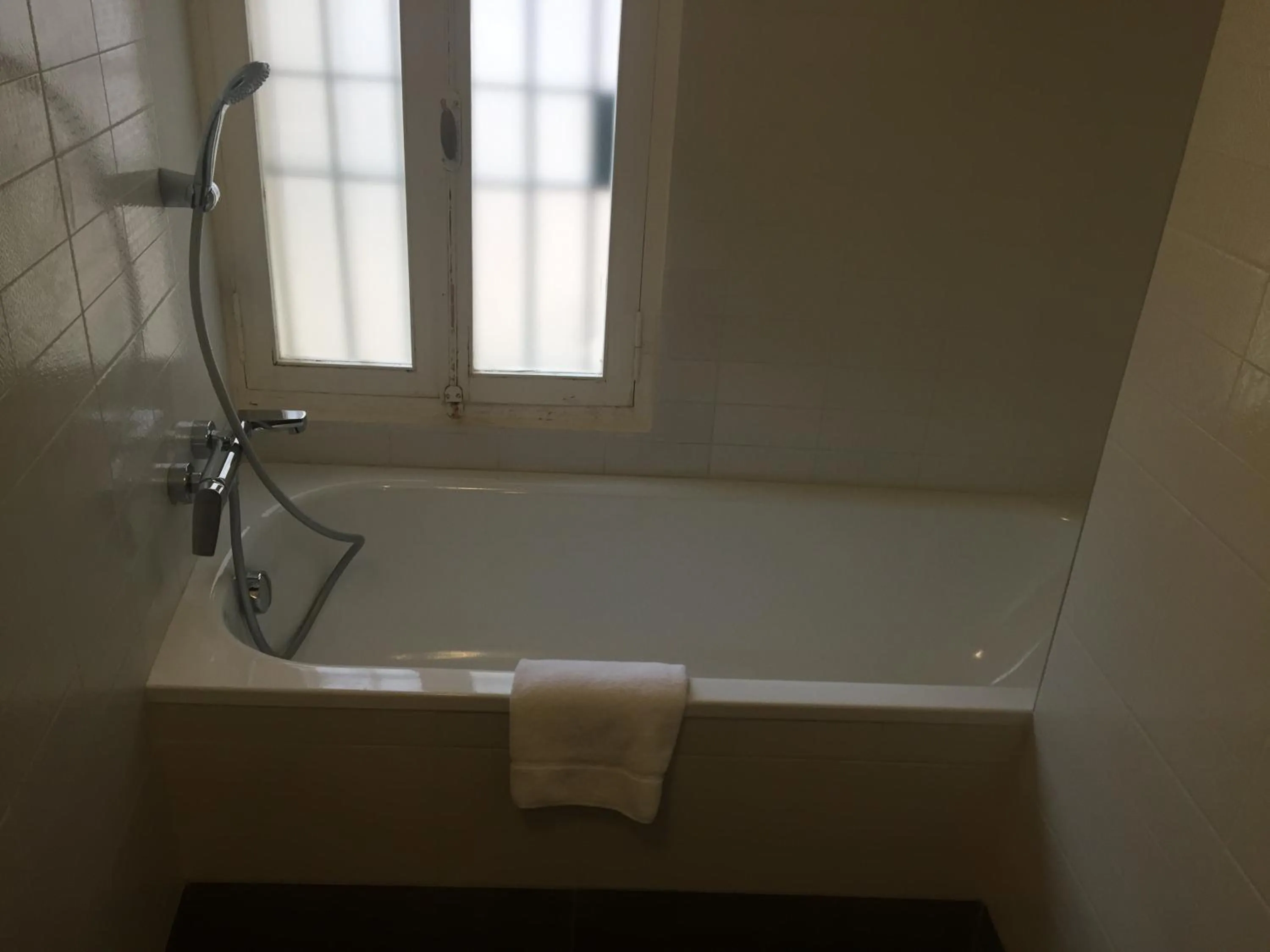 Bathroom in Top Floor Navona