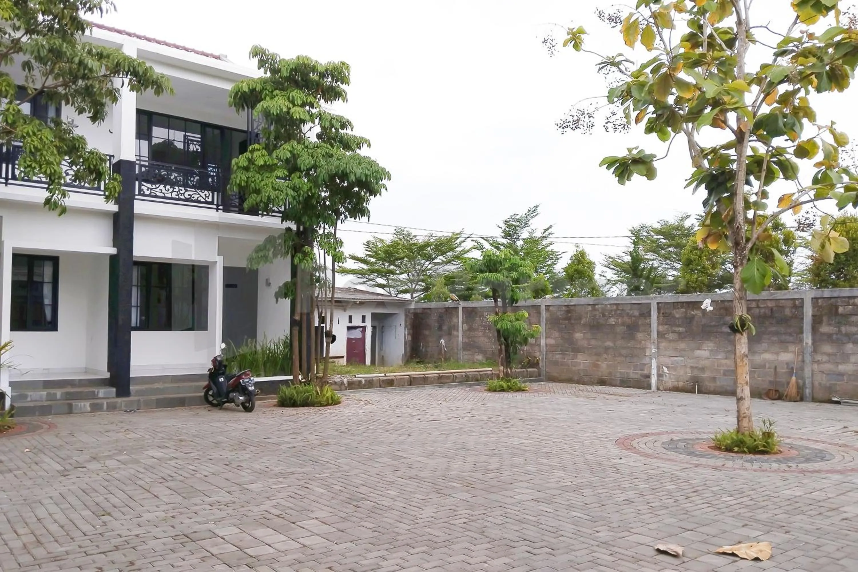 Property building in Khayrizsan Premium Mitra RedDoorz