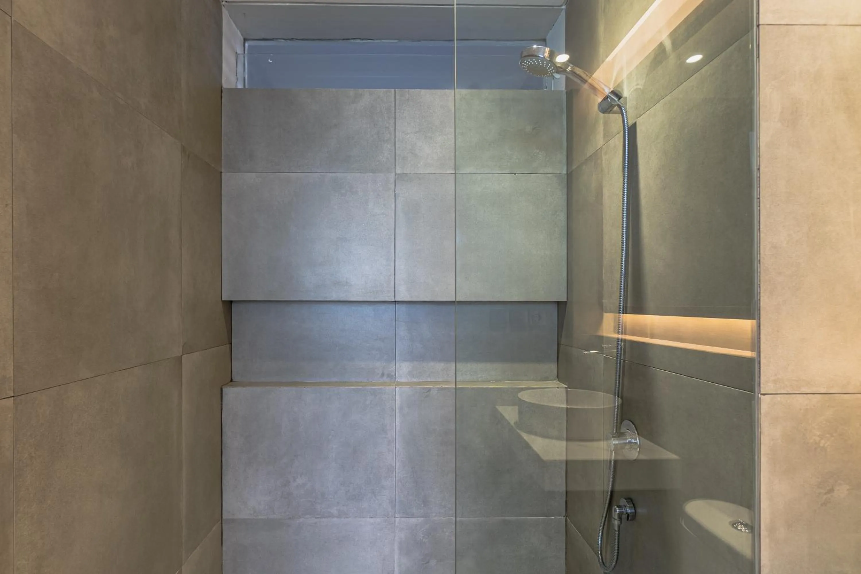 Shower in Casacotta