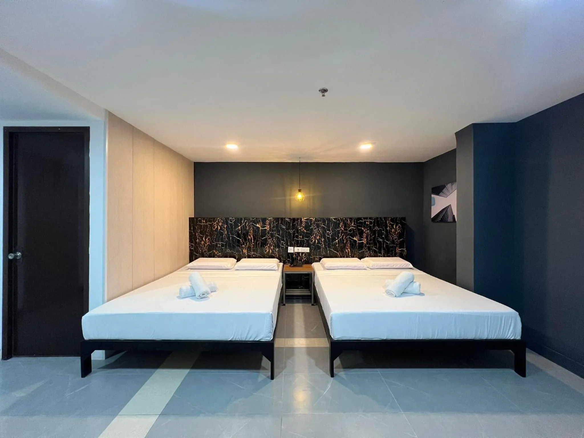 Bedroom, Bed in Maine City Residences Tramo