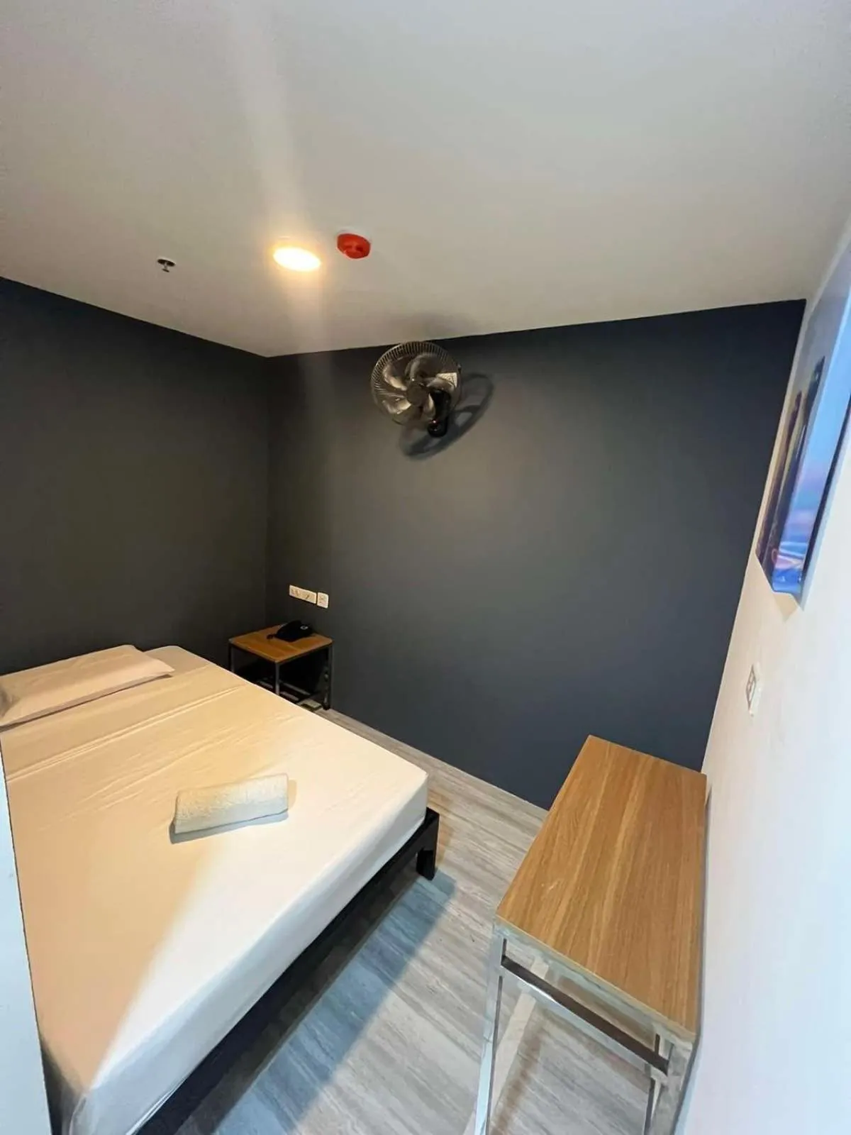 Bedroom, Bed in Maine City Residences Tramo