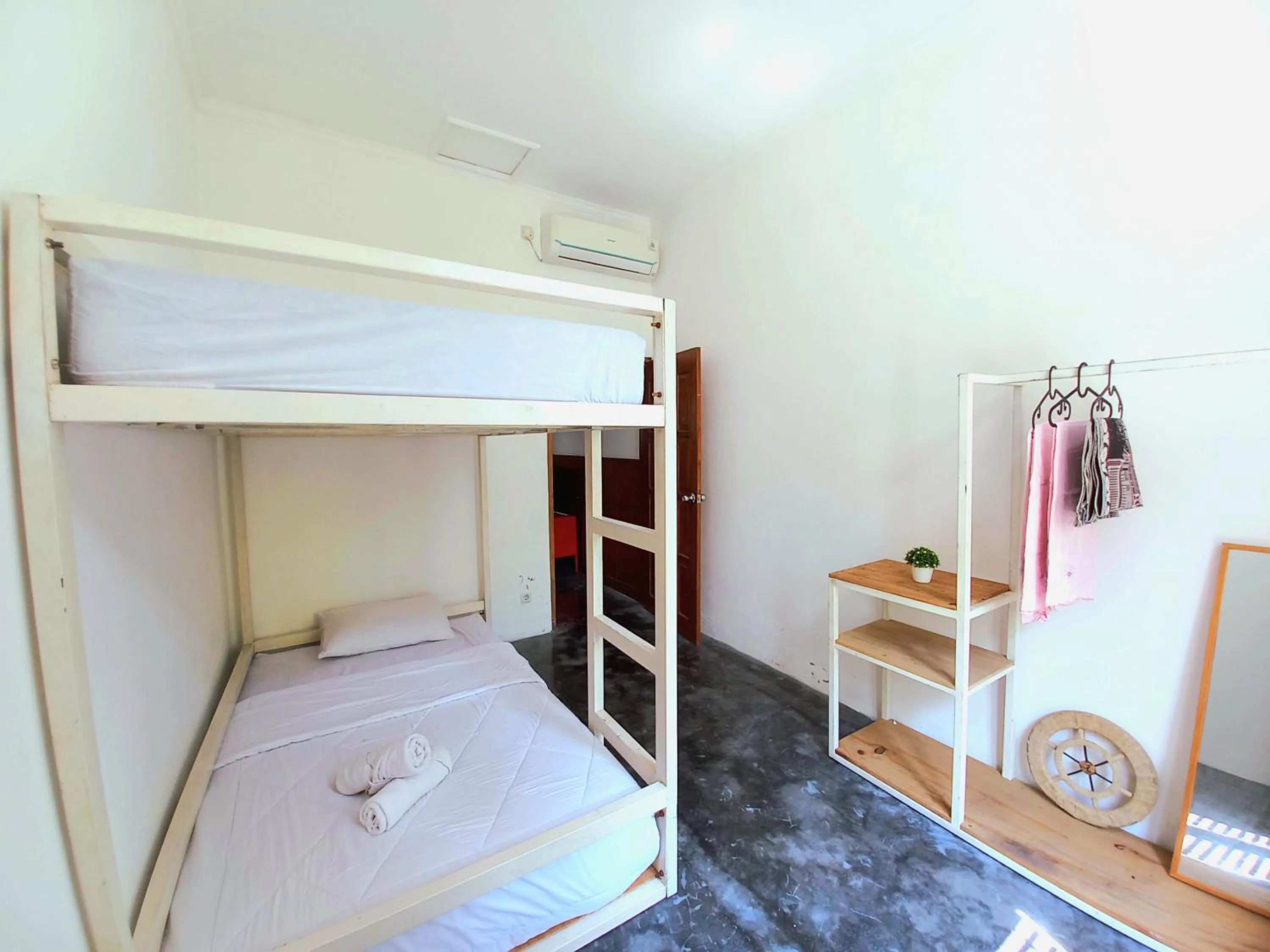Bed in Homestay Jogja Rumah Obit By Simply Homy