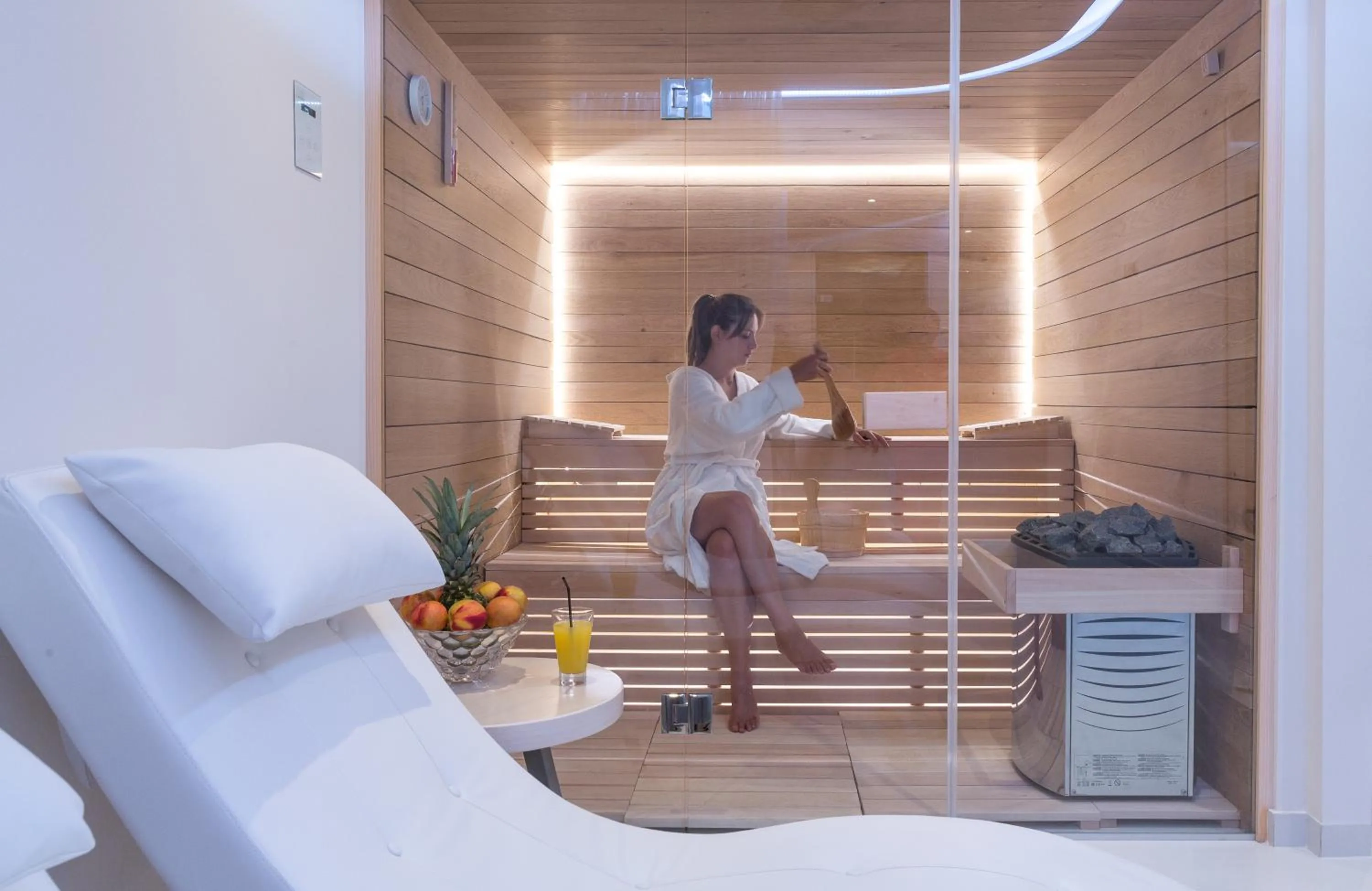 Spa and wellness centre/facilities in Ionion Beach Apartment Hotel & Spa