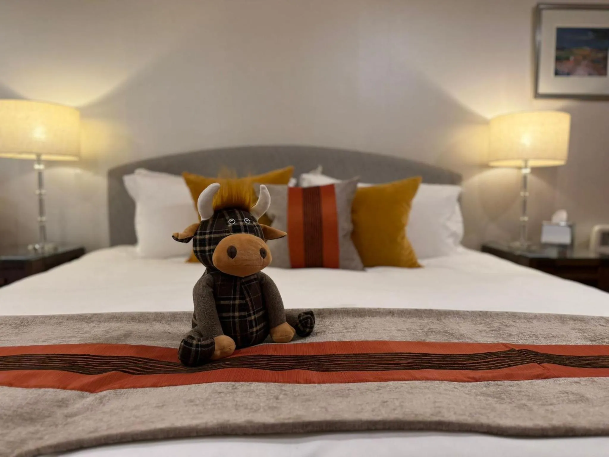 Bedroom, Bed in The Airds Hotel and Restaurant