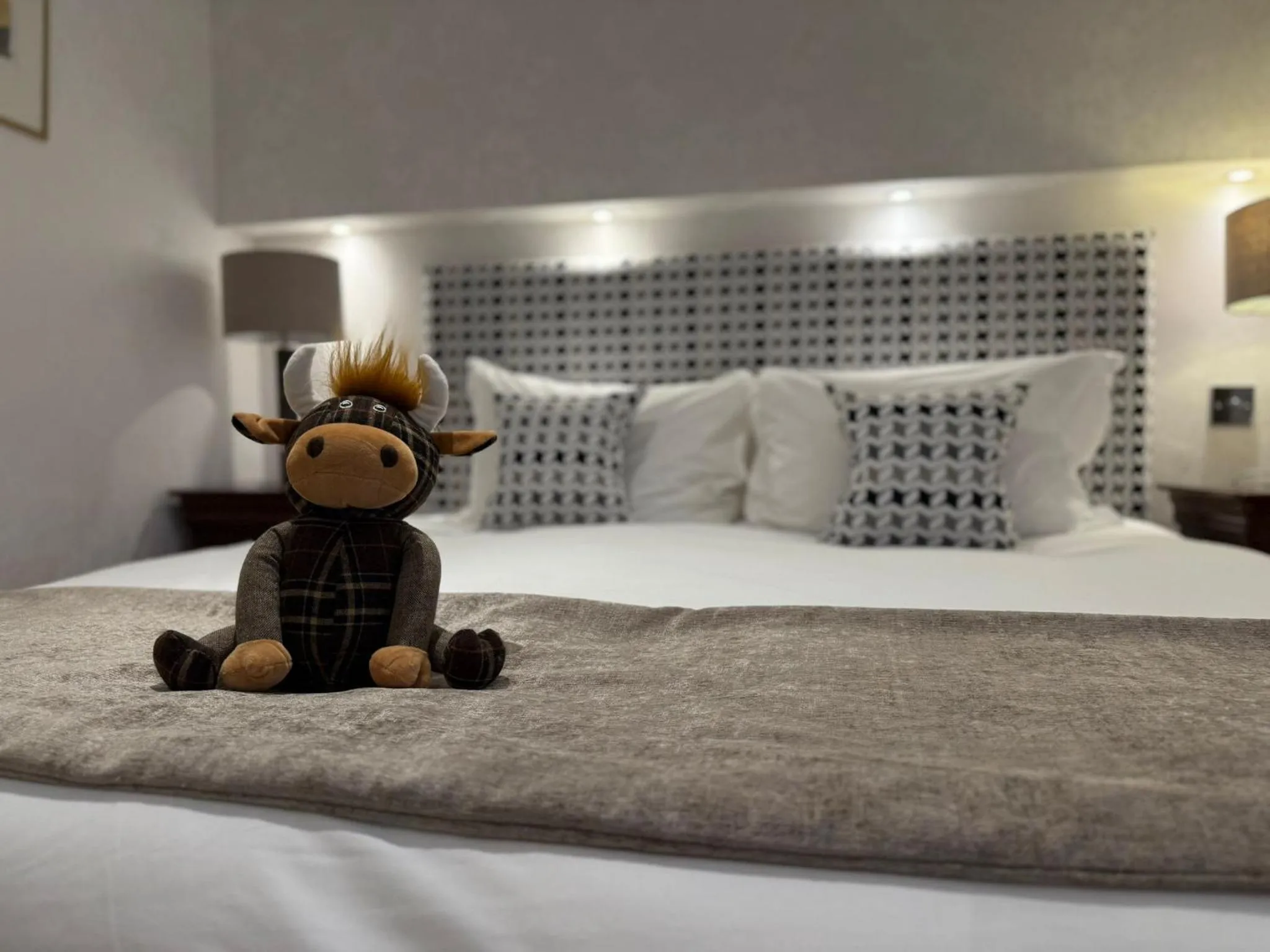 Bedroom, Bed in The Airds Hotel and Restaurant