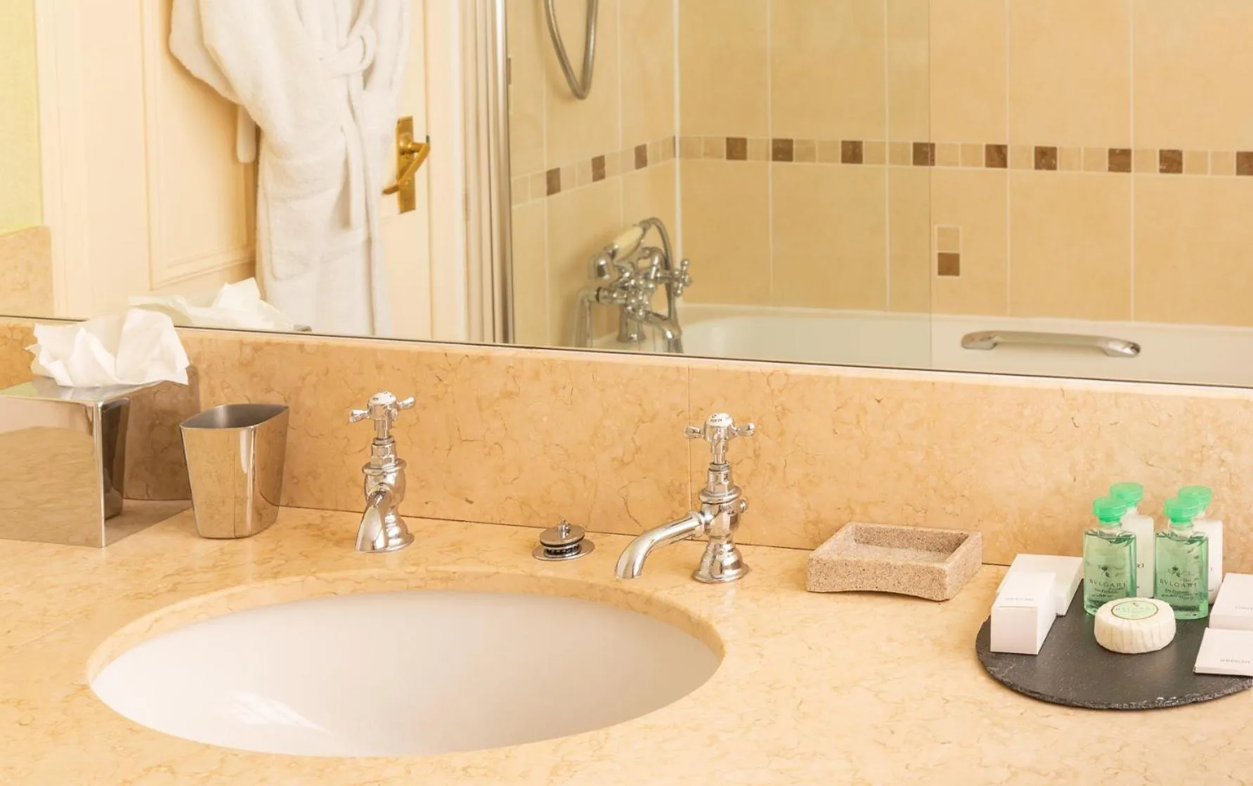 Bathroom in The Airds Hotel and Restaurant