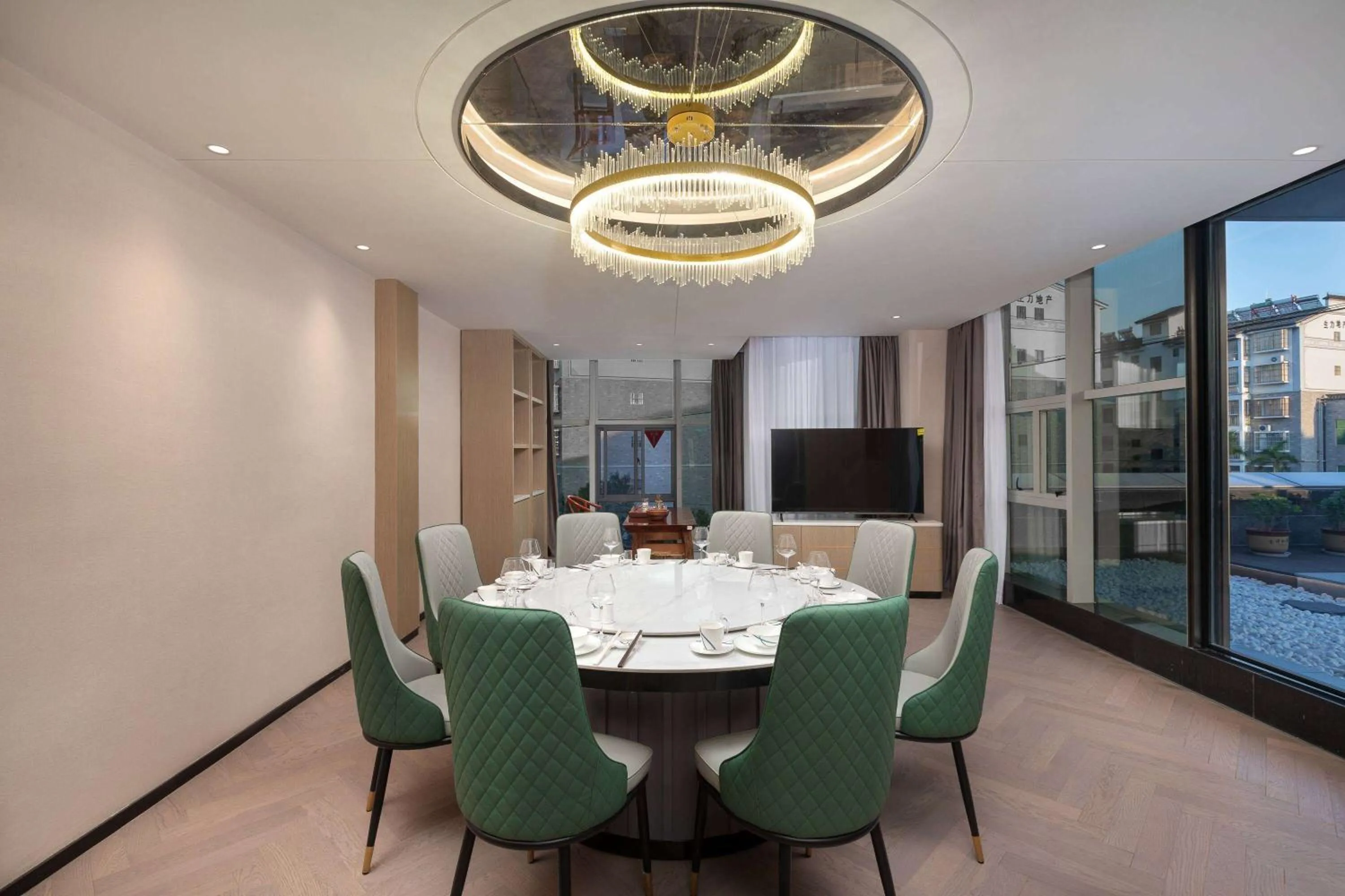 Restaurant/places to eat in Ramada by Wyndham Honghe Kaiyuan