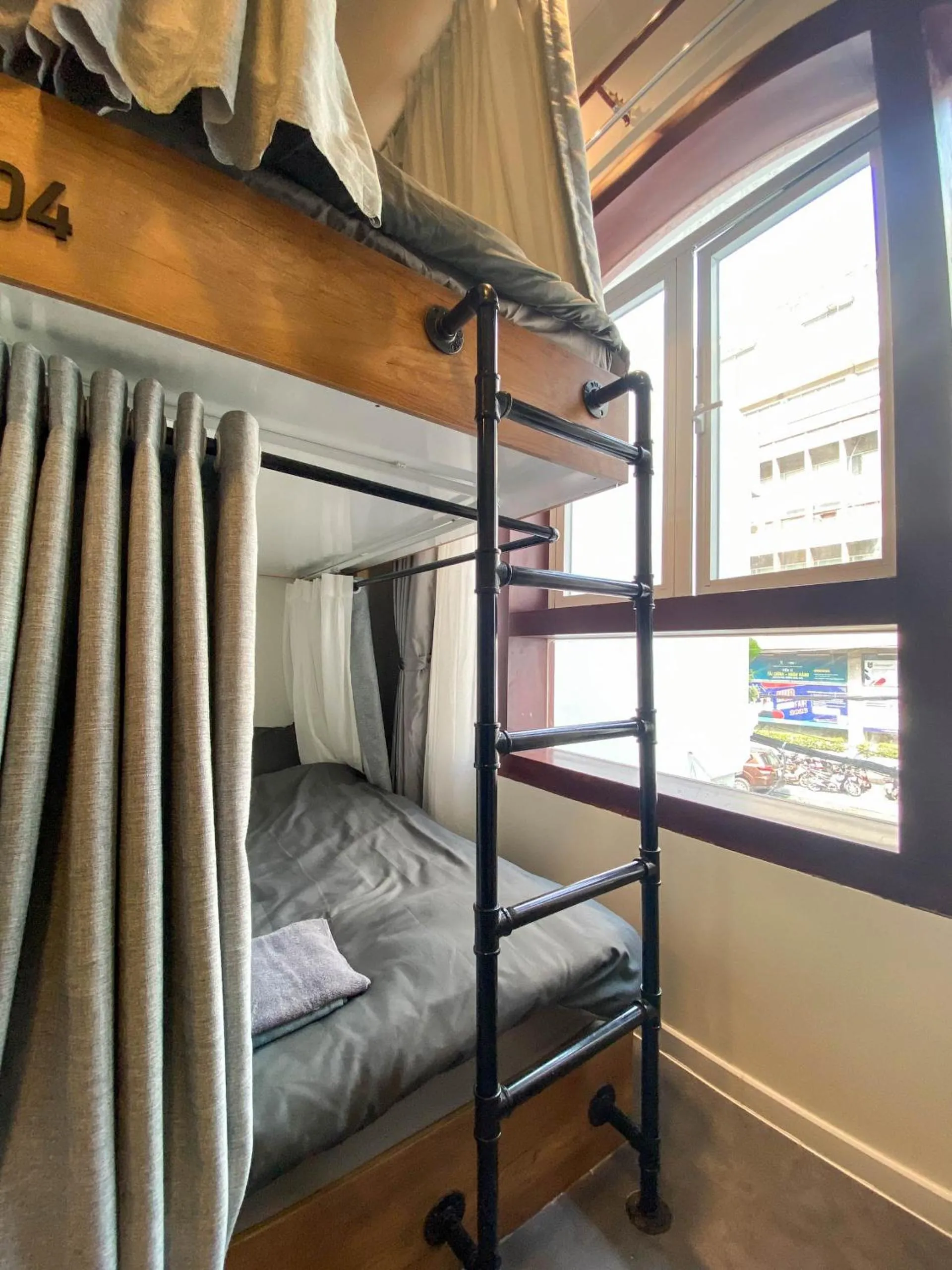 bunk bed, Bed in Zeus Living - City Central