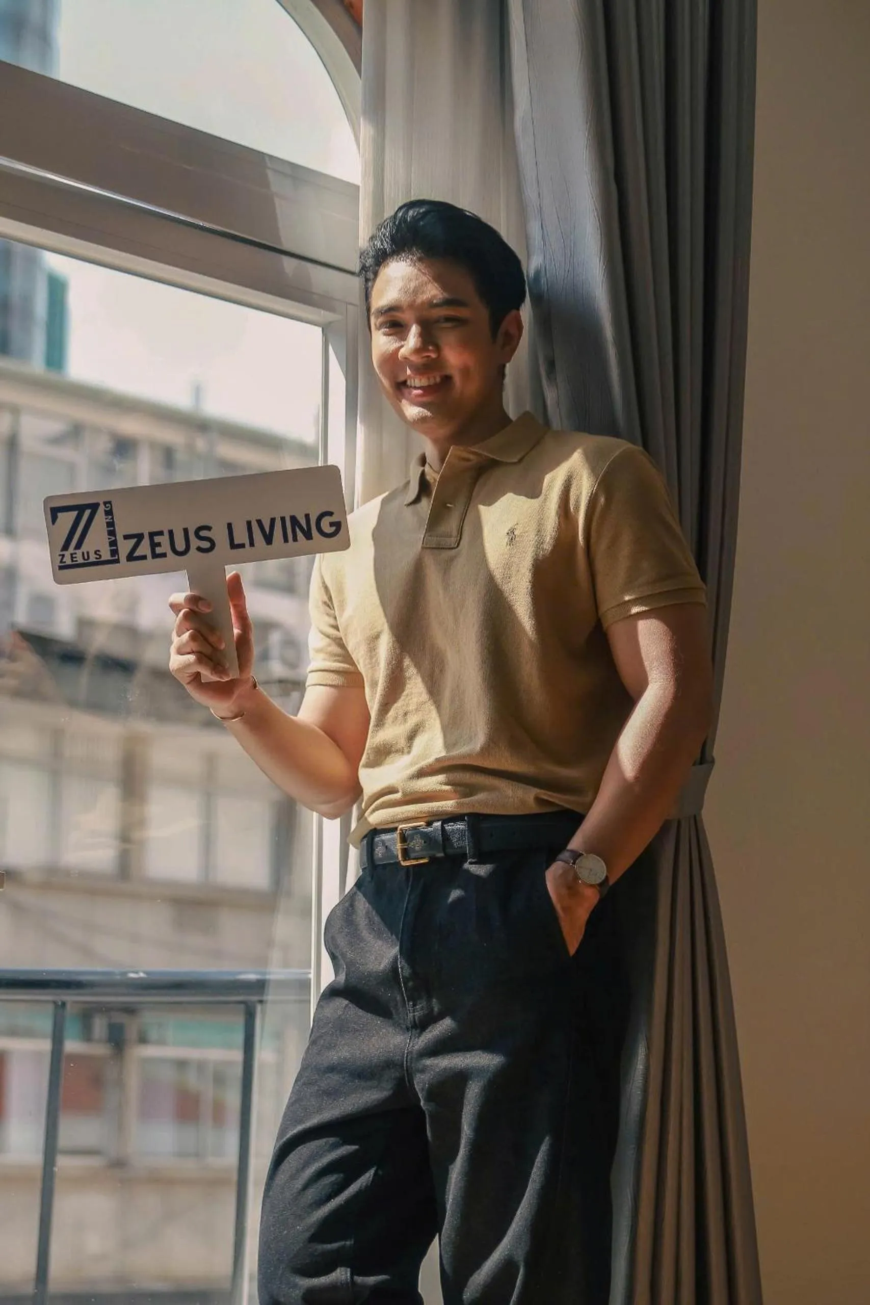 Guests in Zeus Living - City Central