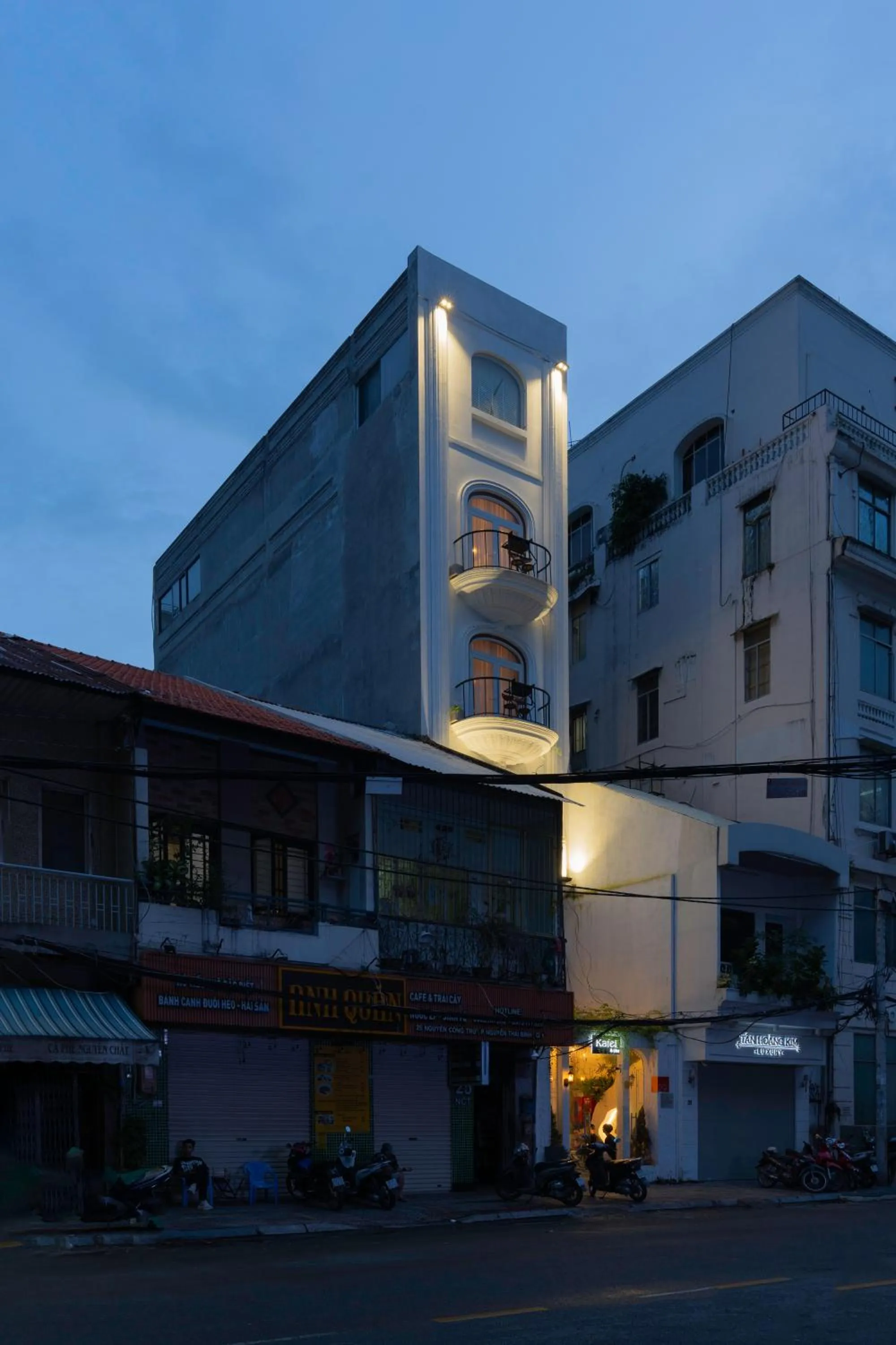 Property building in Zeus Living - City Central