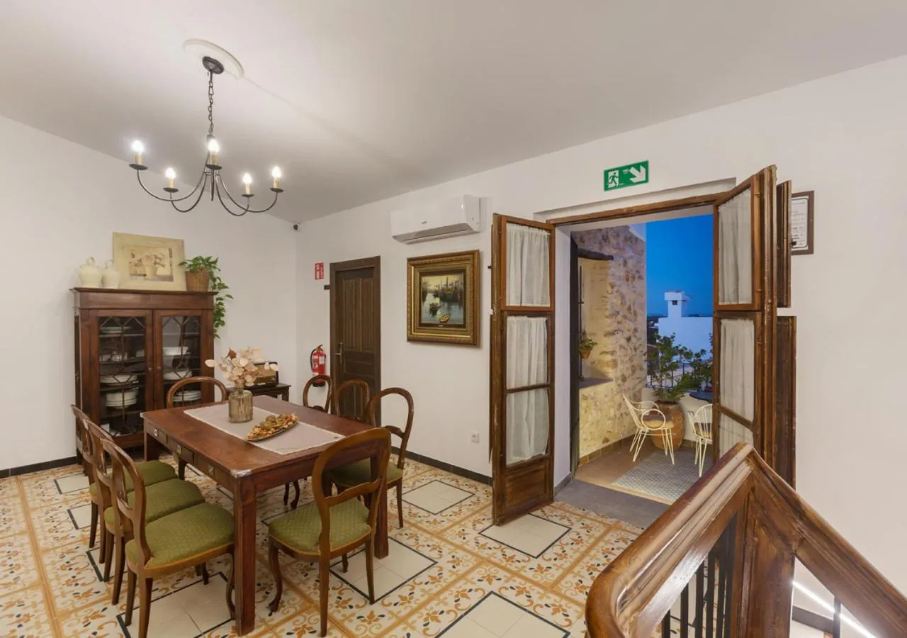 Meeting/conference room in Art Boutique La Casona de las Flores