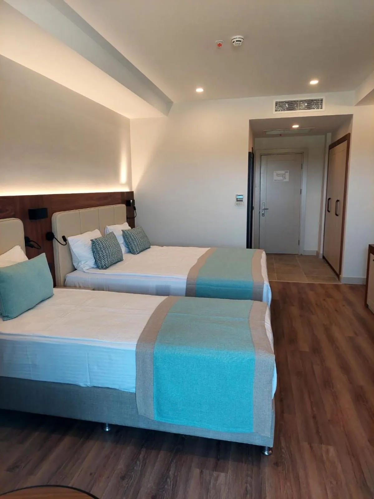 Bed in SIDE MOON PALACE