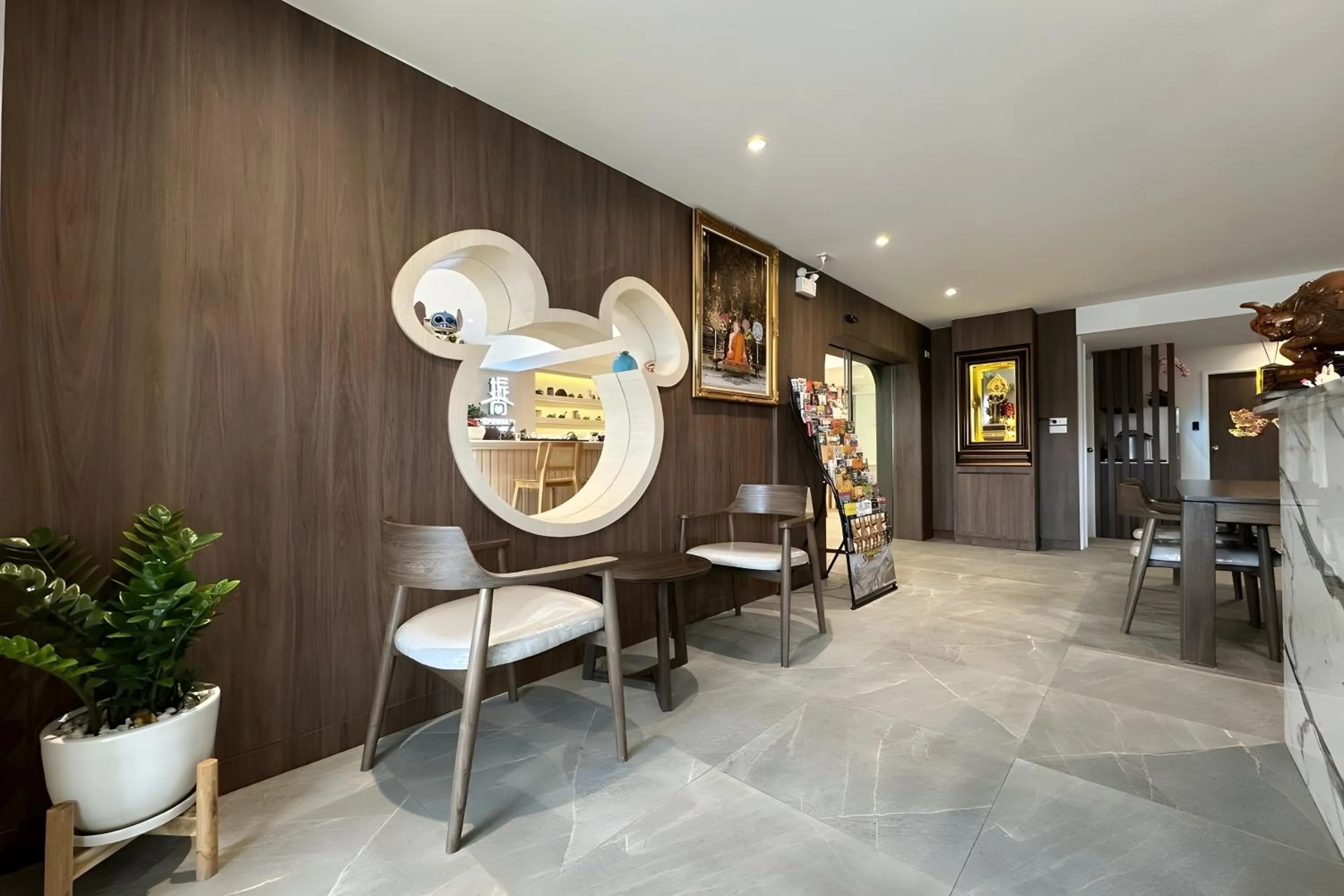 Lobby or reception in Zhennan Teabar Hotel