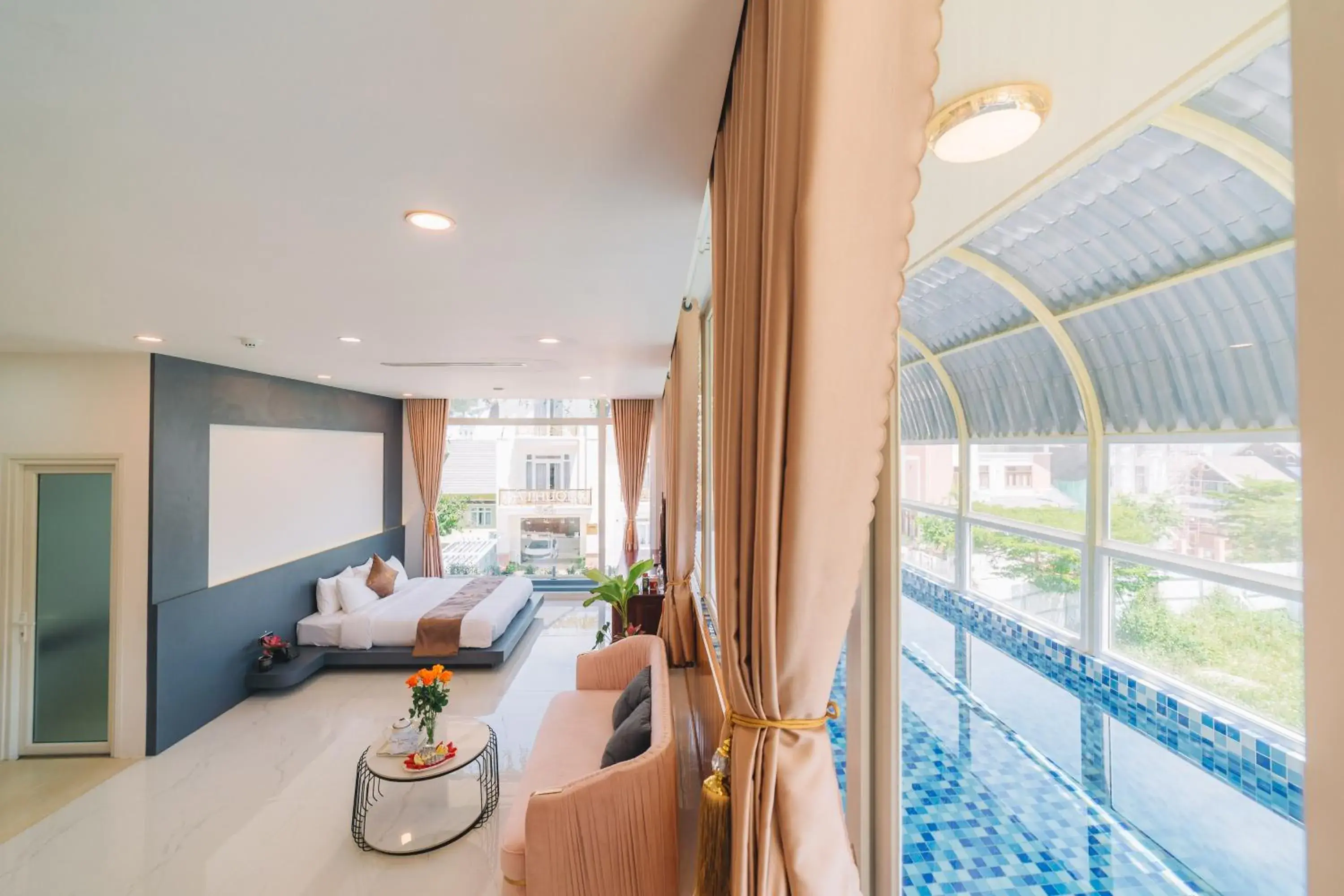 Quy Tai Premium Hotel Quy Tai Premium Hotel