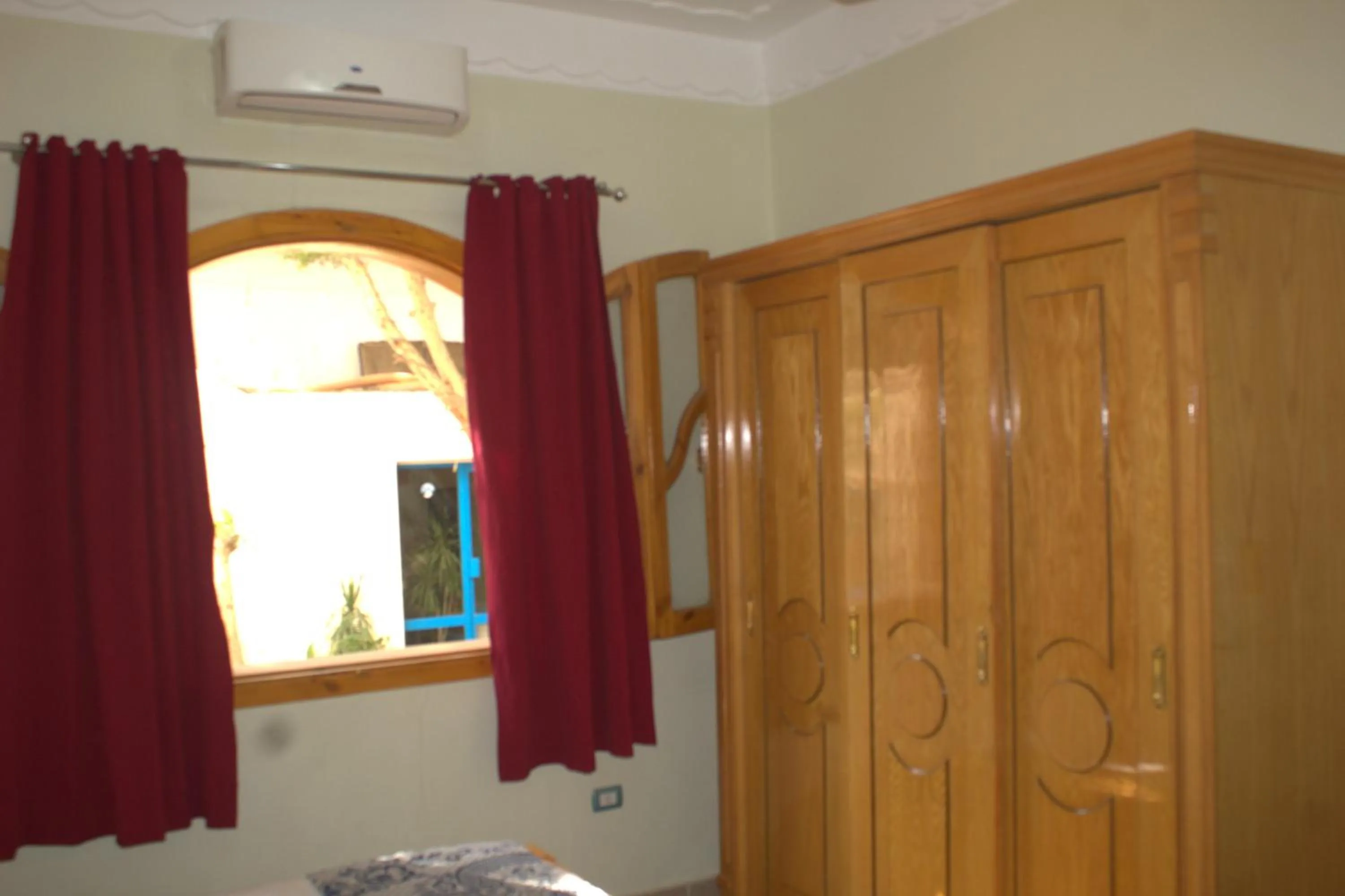 Morning Start Apartments